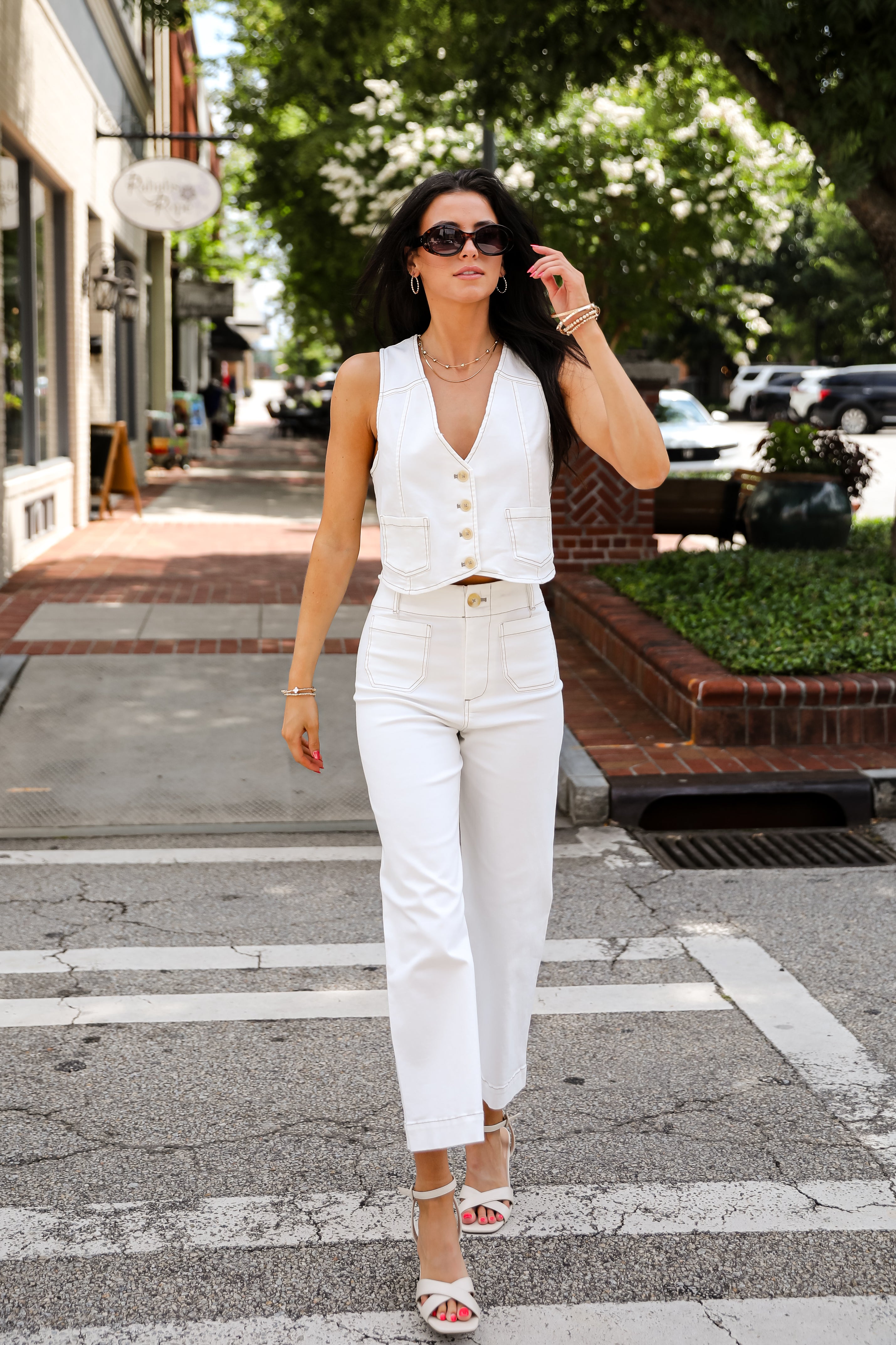 Poised Performance White Vest