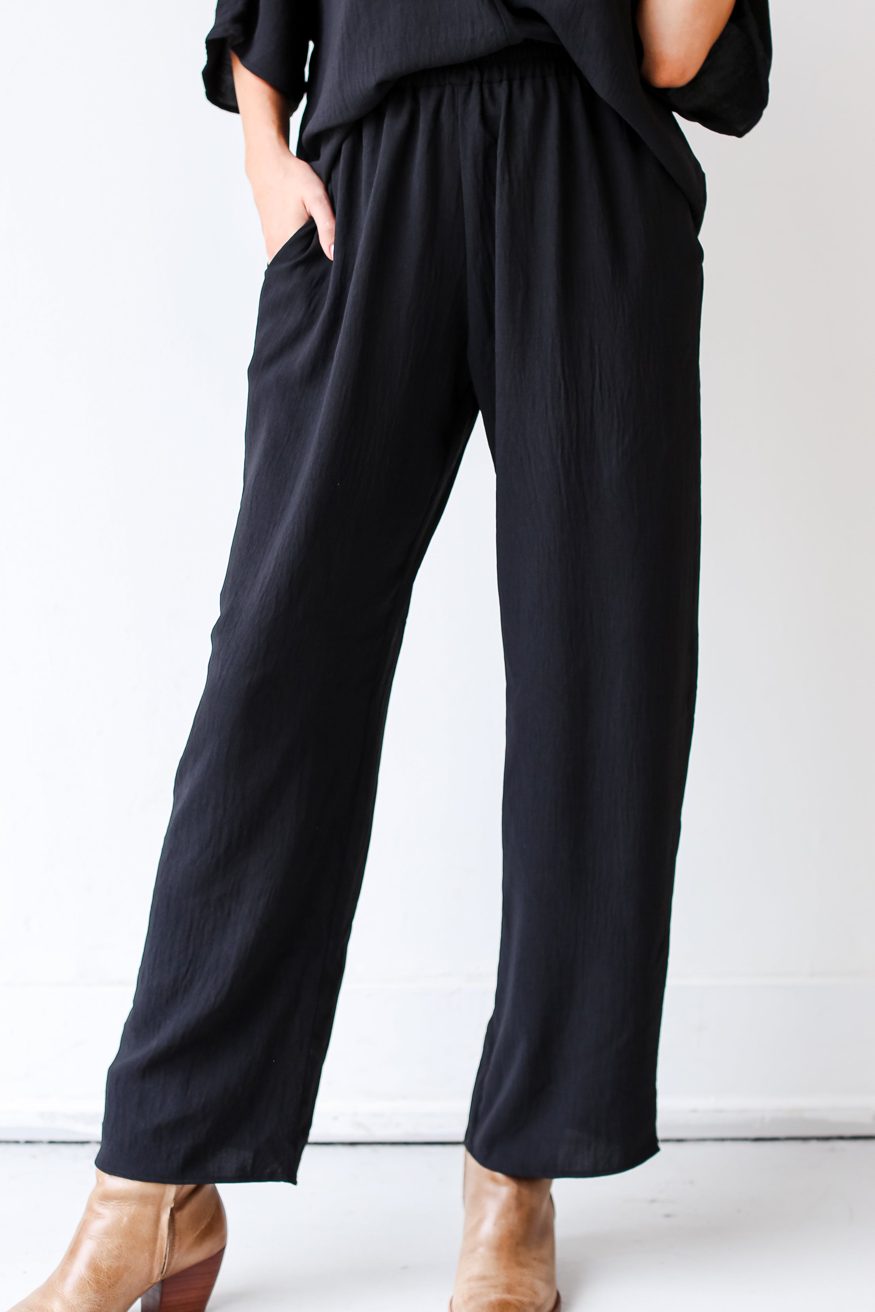 black Wide Leg Pants on dress up model