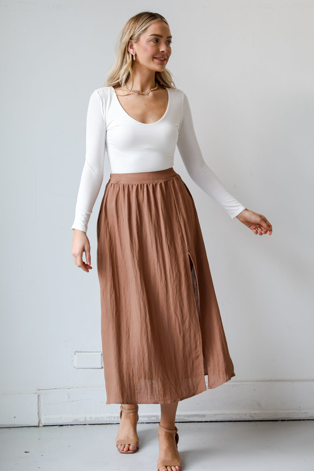 skirt with slit