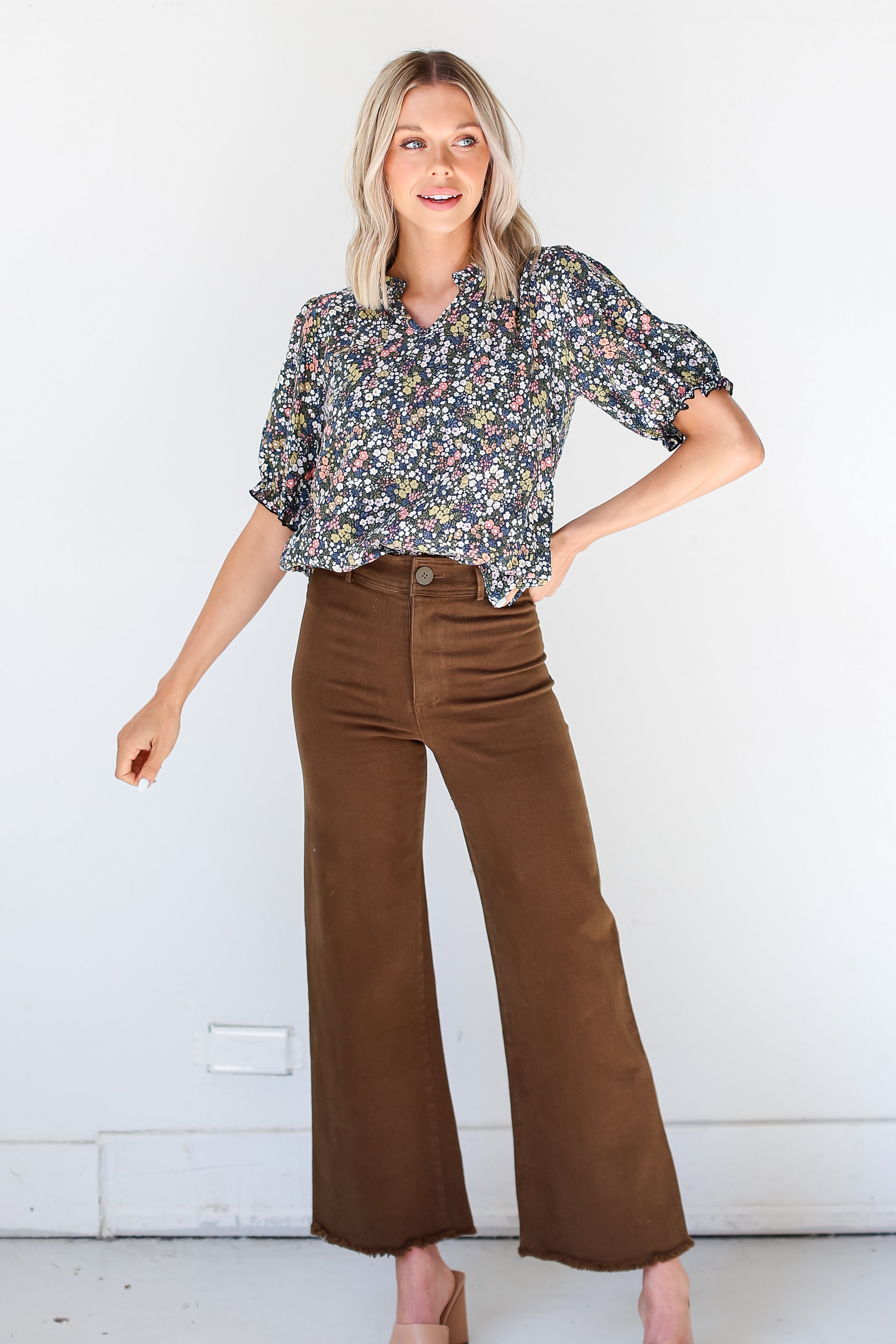brown Wide Leg Jeans on dress up model