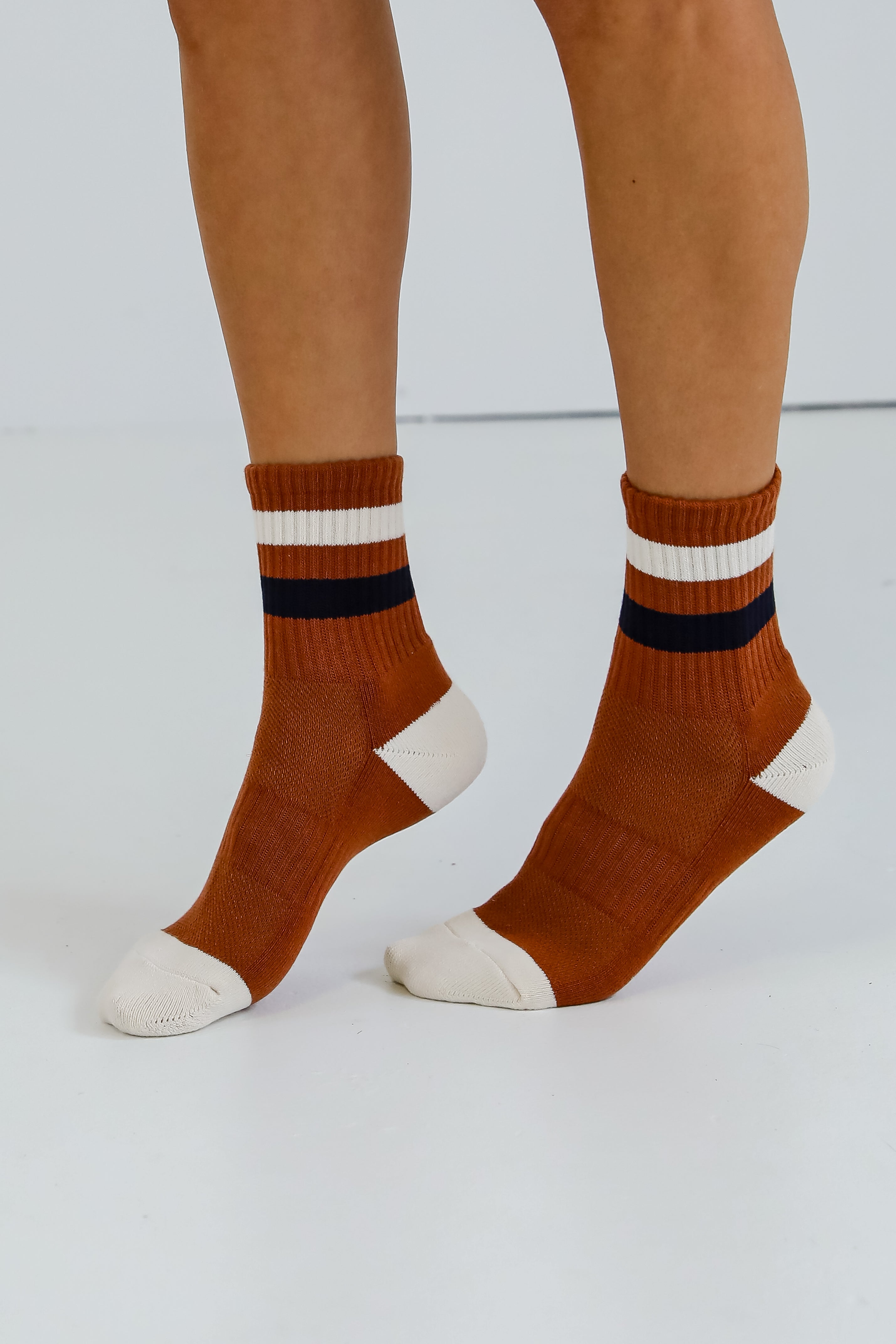 So Sporty Color Block Ankle Socks