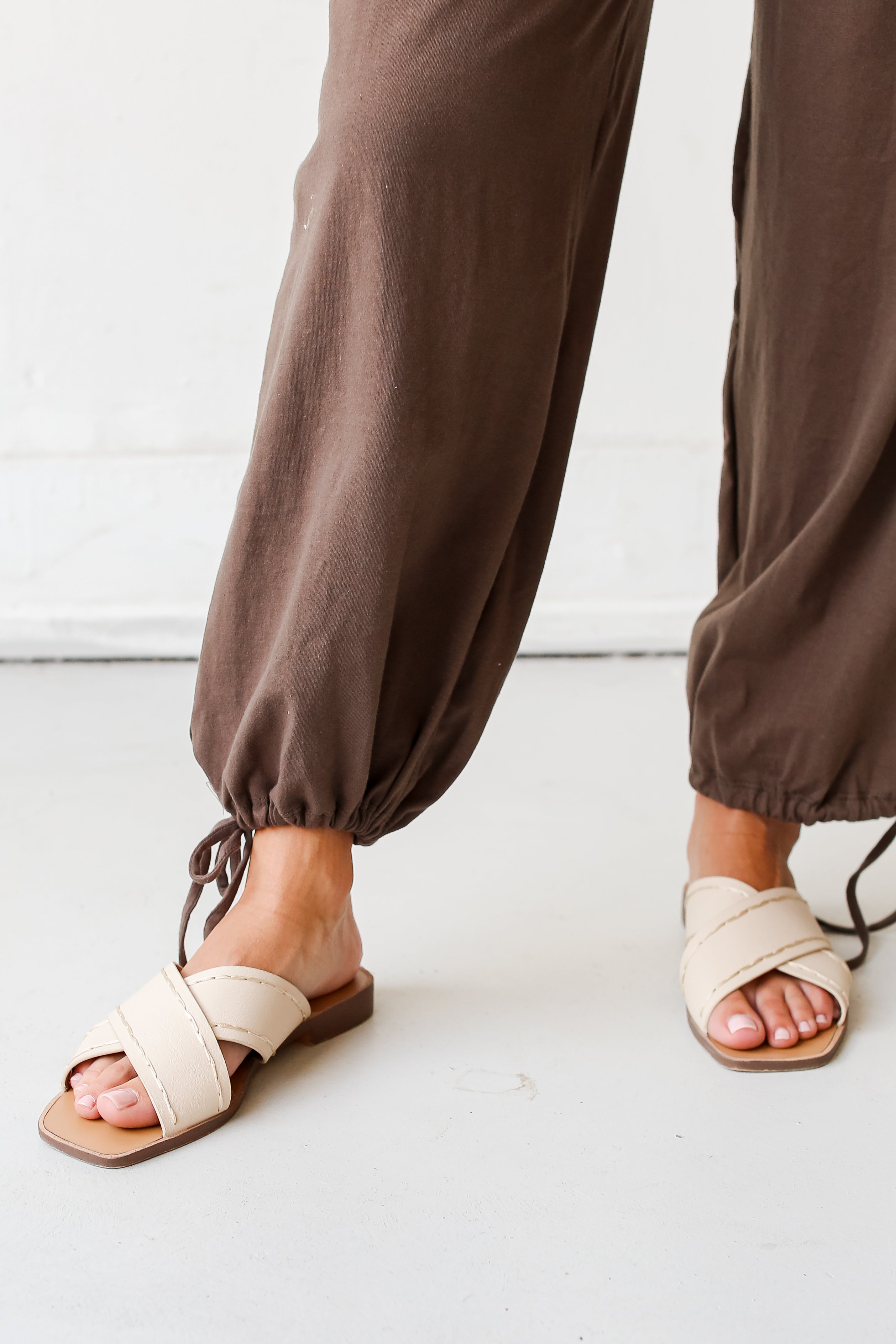 olive cargo Joggers bottom view