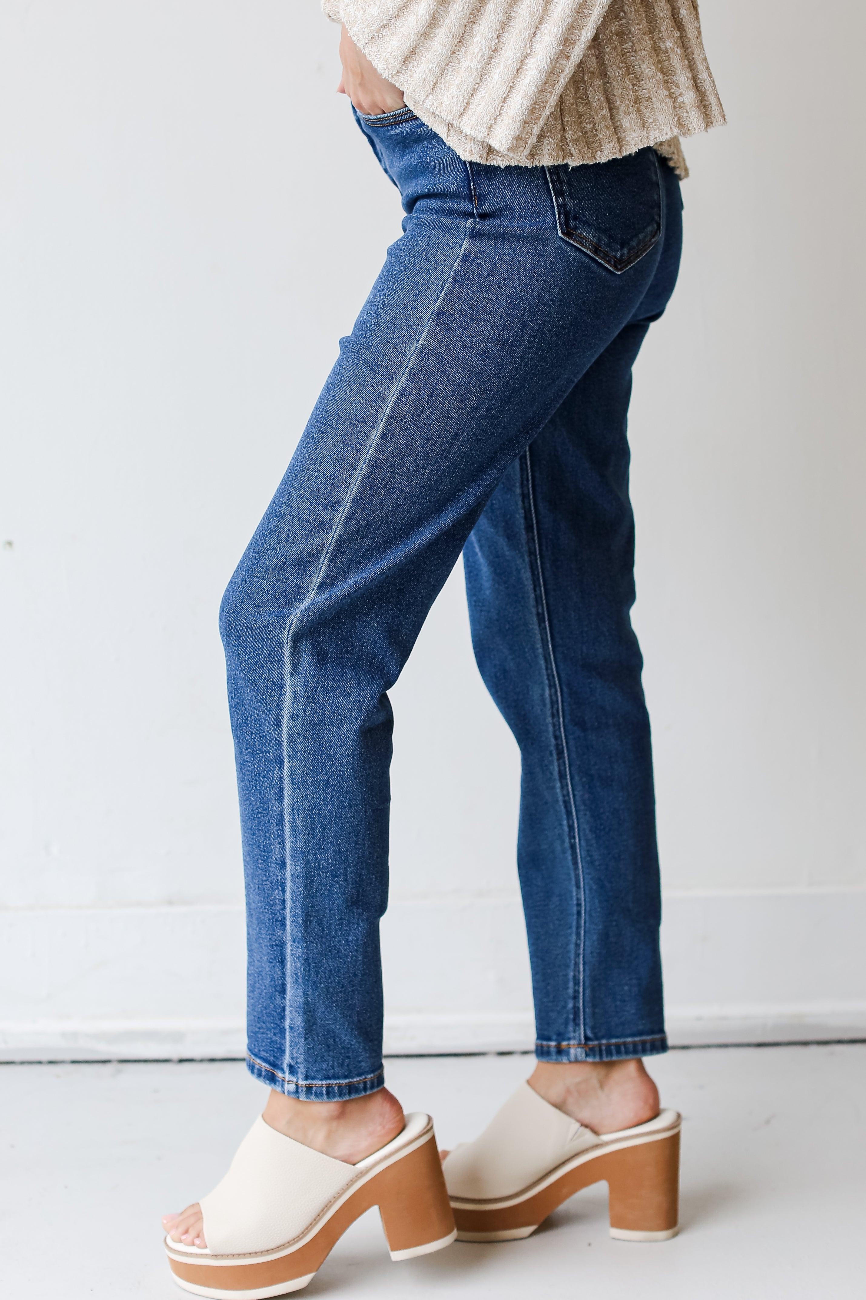 dark wash Mom Jeans side view