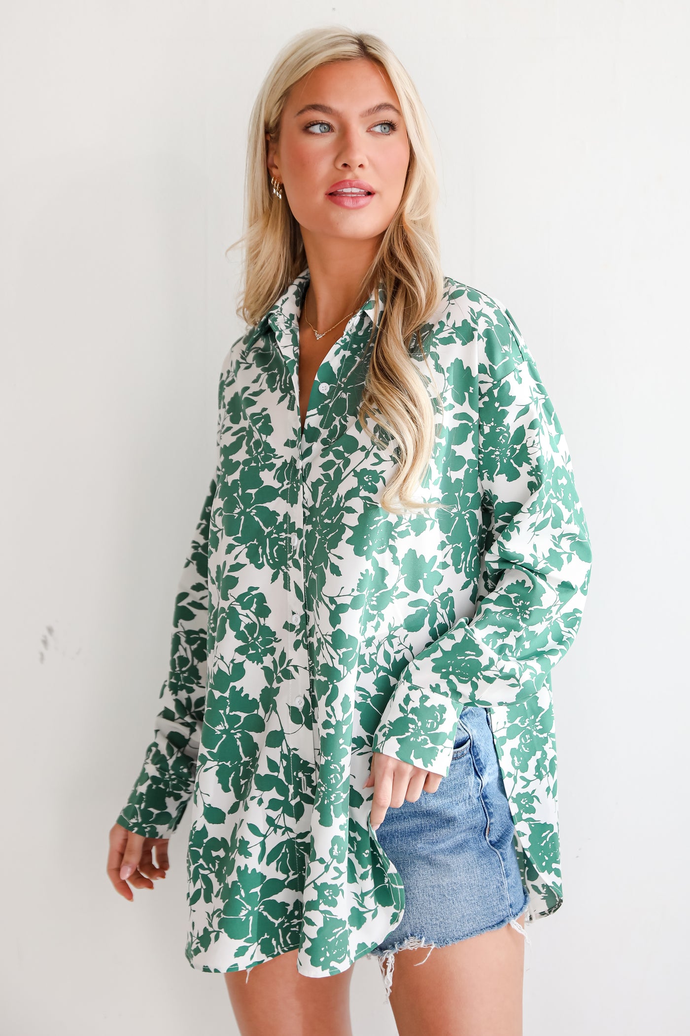 cute Green Floral Button-Up Blouse for women