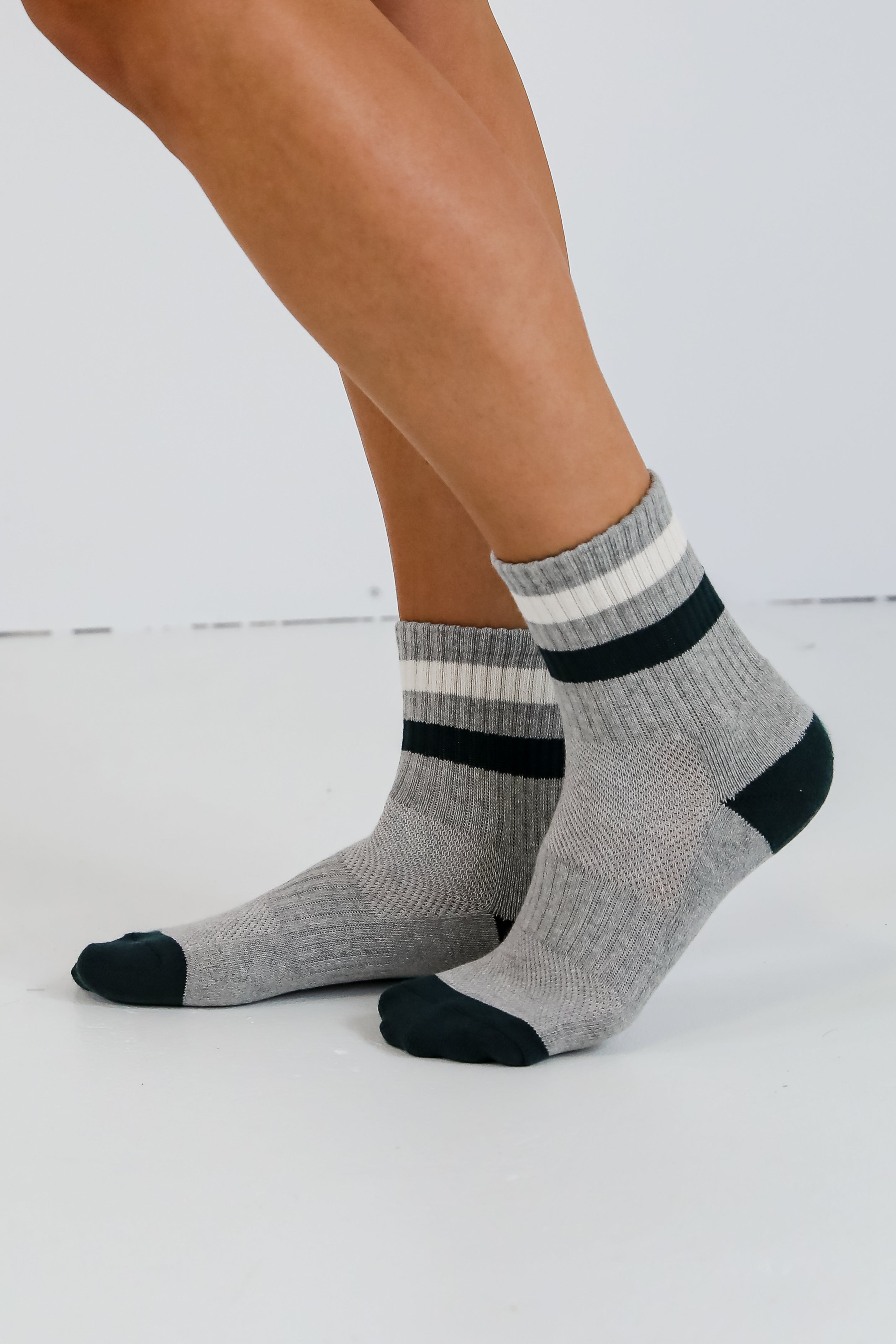So Sporty Color Block Ankle Socks