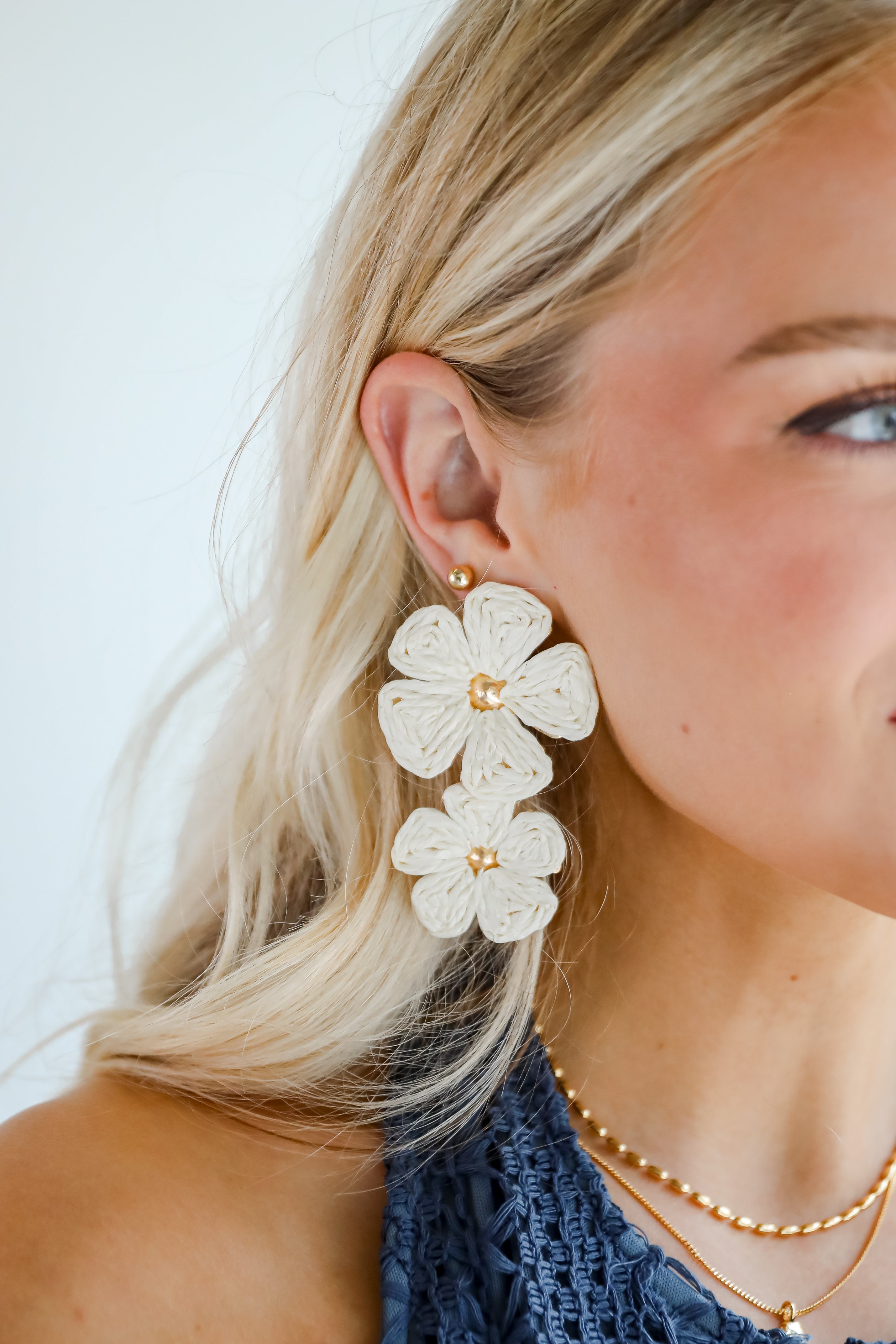 Gracie Straw Flower Drop Earrings