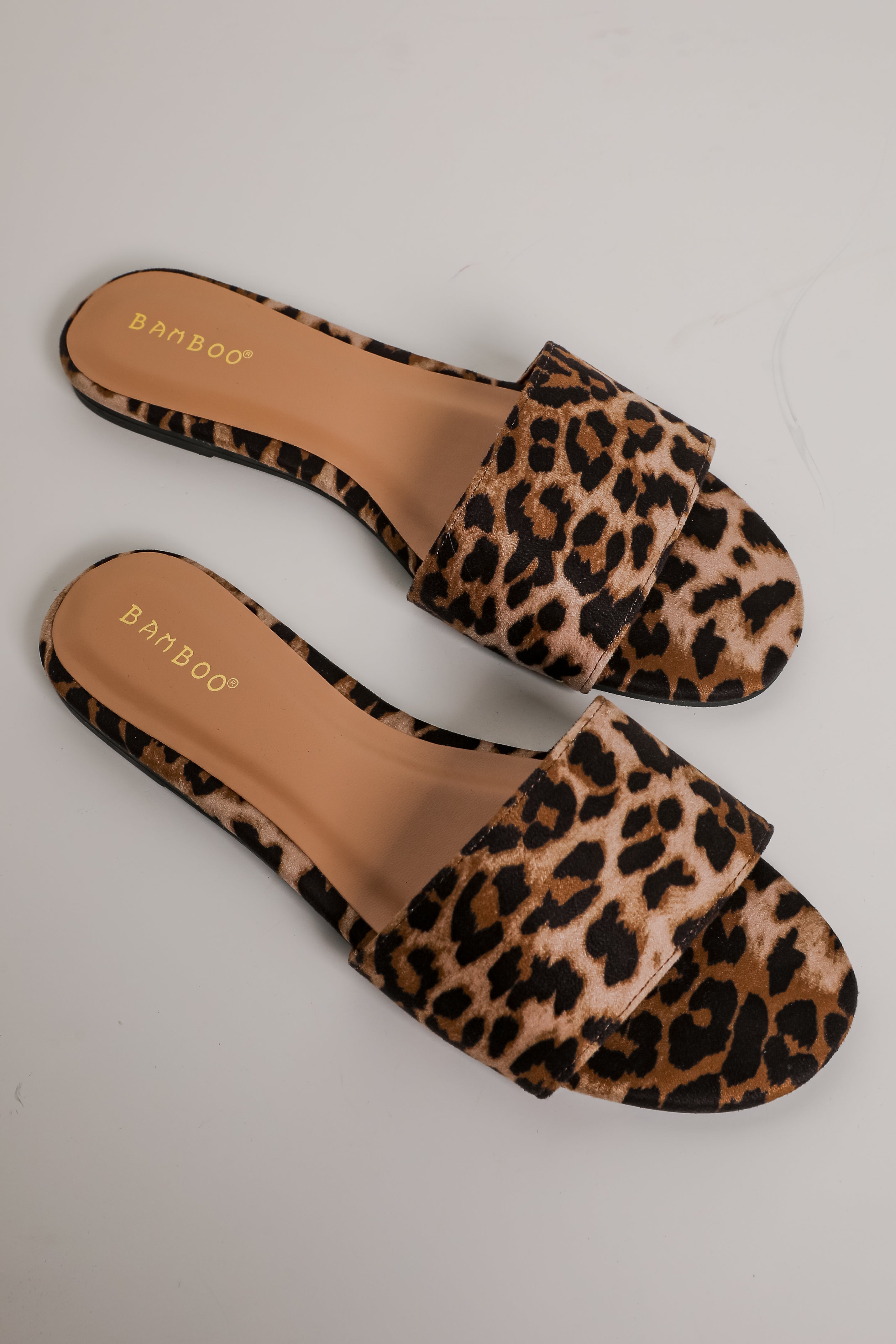 FINAL SALE - Try To Keep Up Slide Sandals