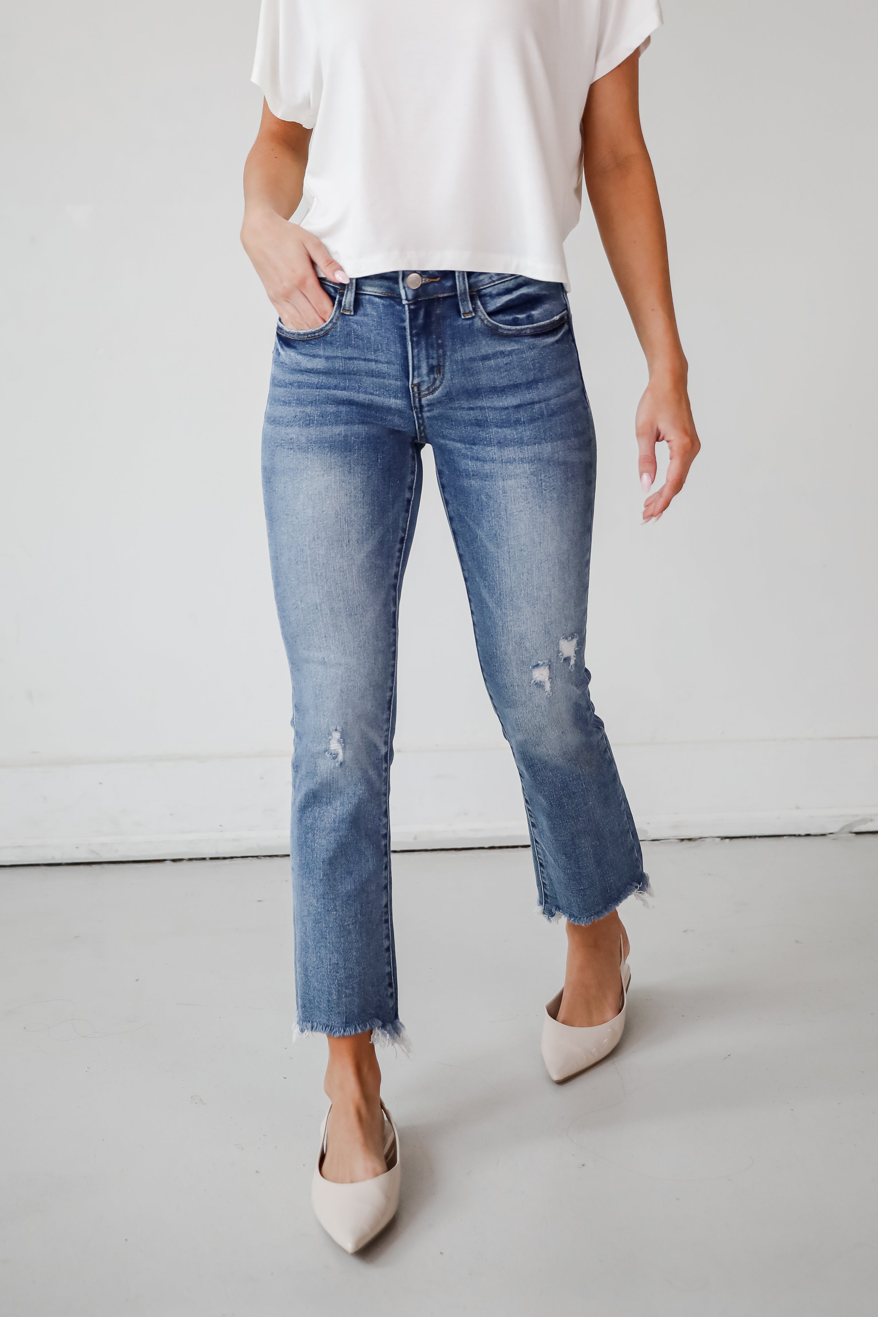Amber Medium Wash Mid-Rise Ankle Bootcut Jeans