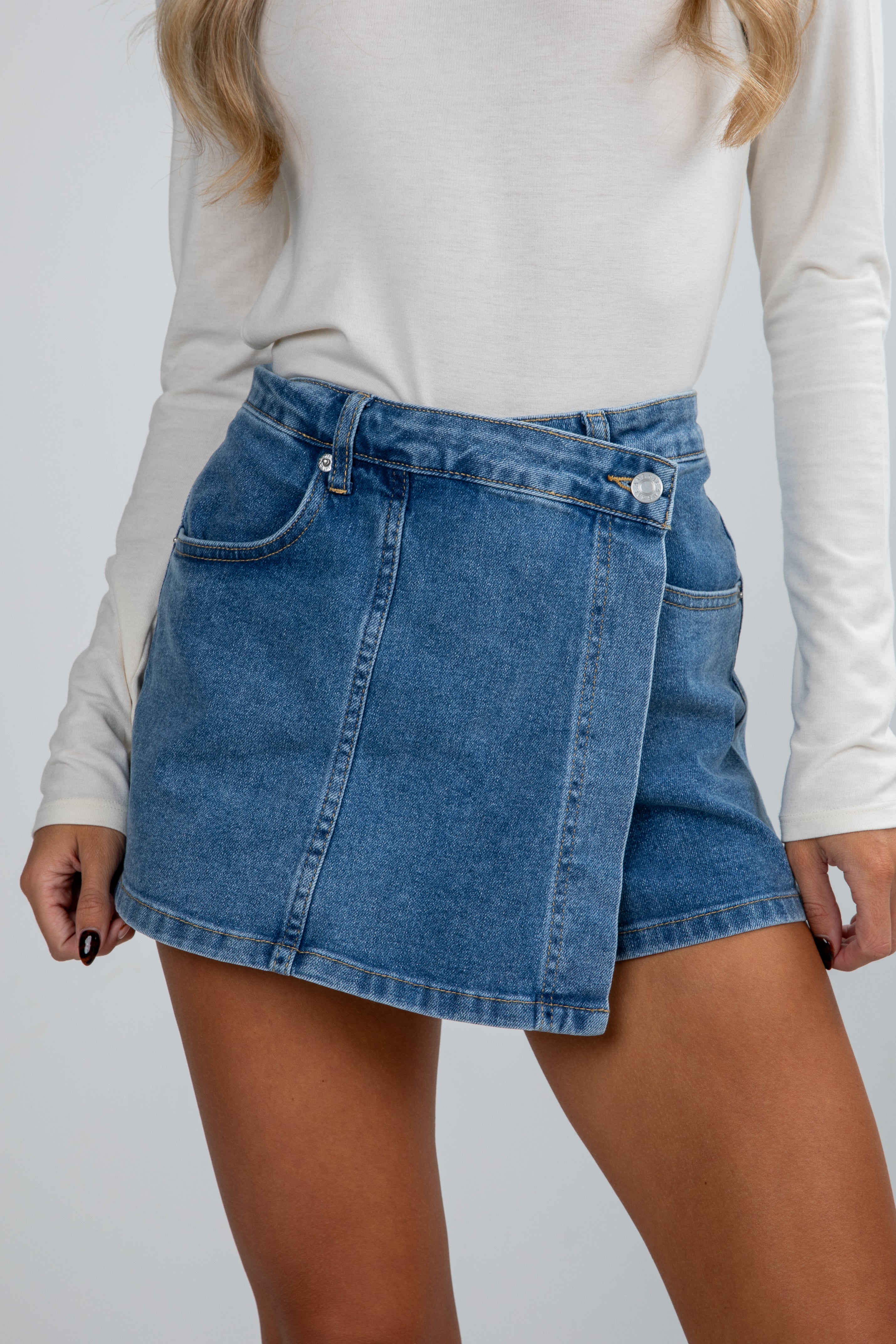 denim skort
