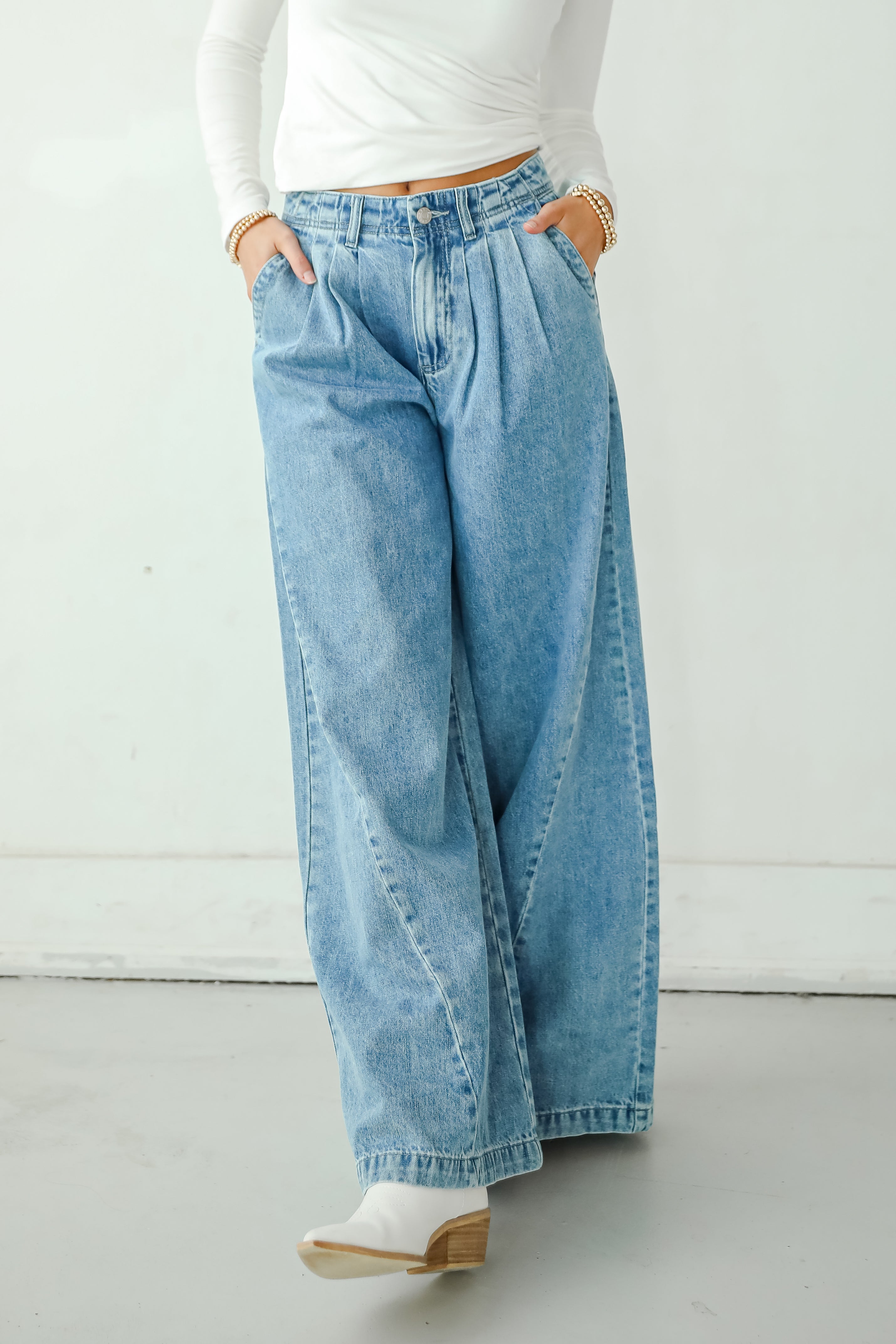 Kenzie Medium Wash Wide Leg Jeans
