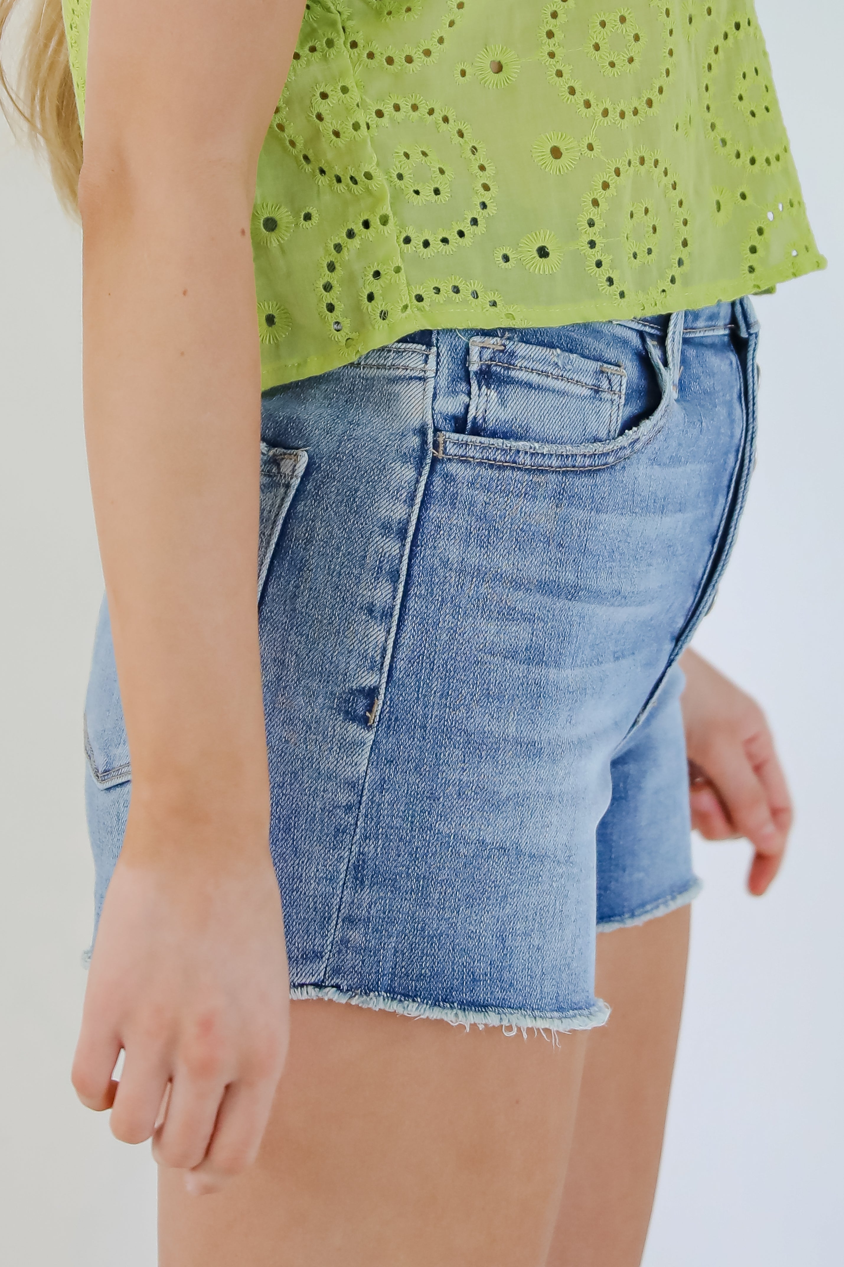 Sydney Medium Wash Super High-Rise Denim Shorts