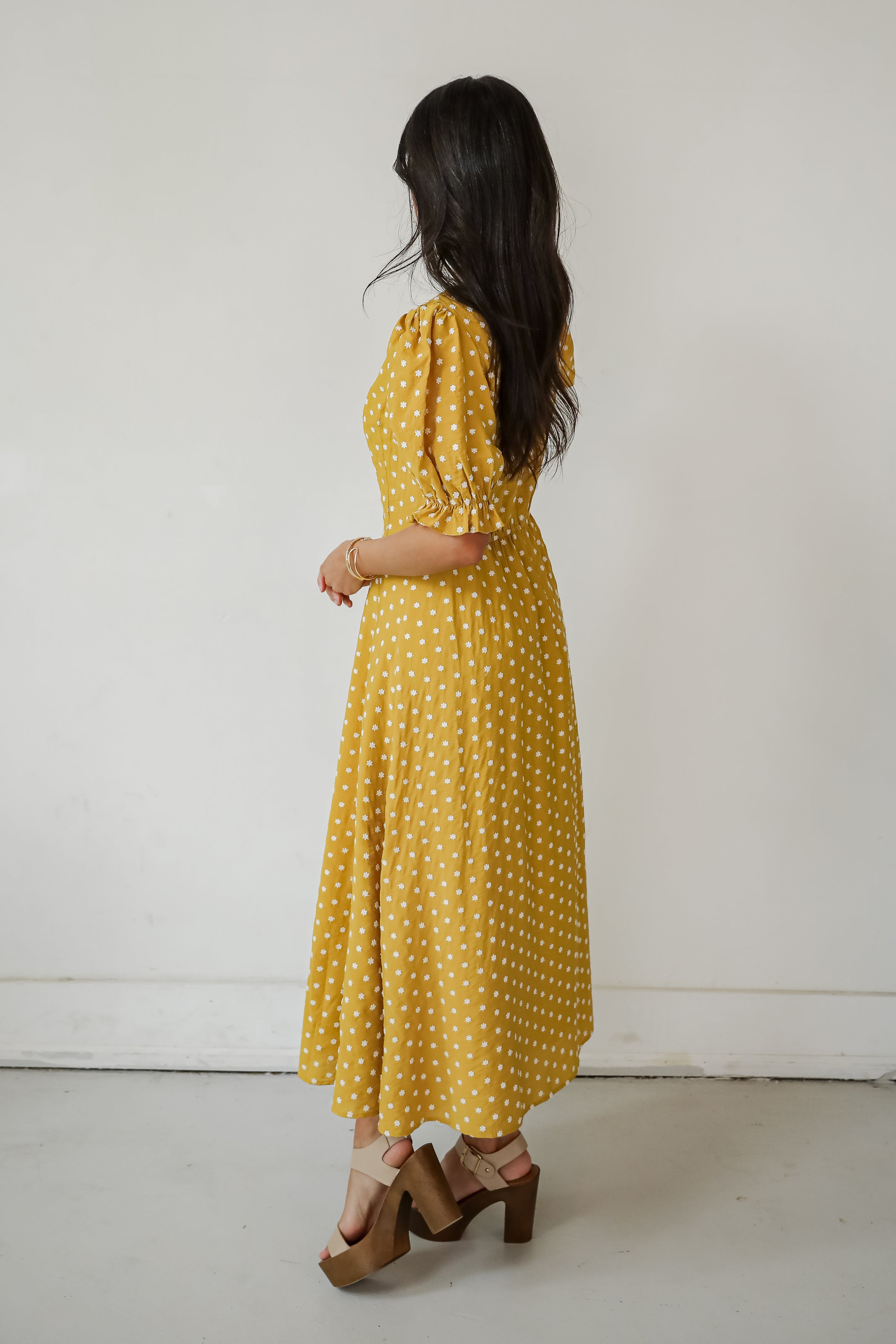 Stunning Element Mustard Floral Midi Dress
