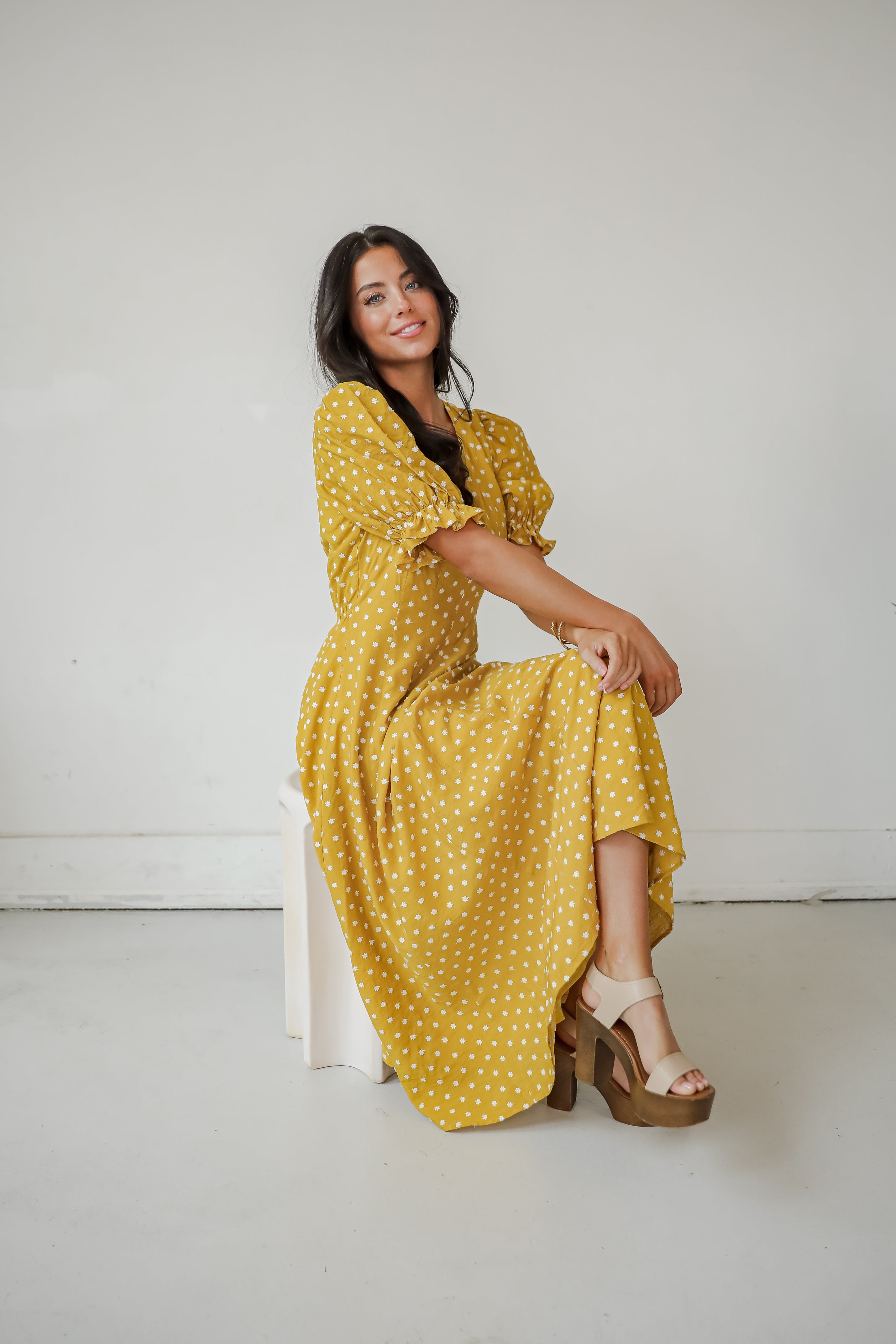 Stunning Element Mustard Floral Midi Dress