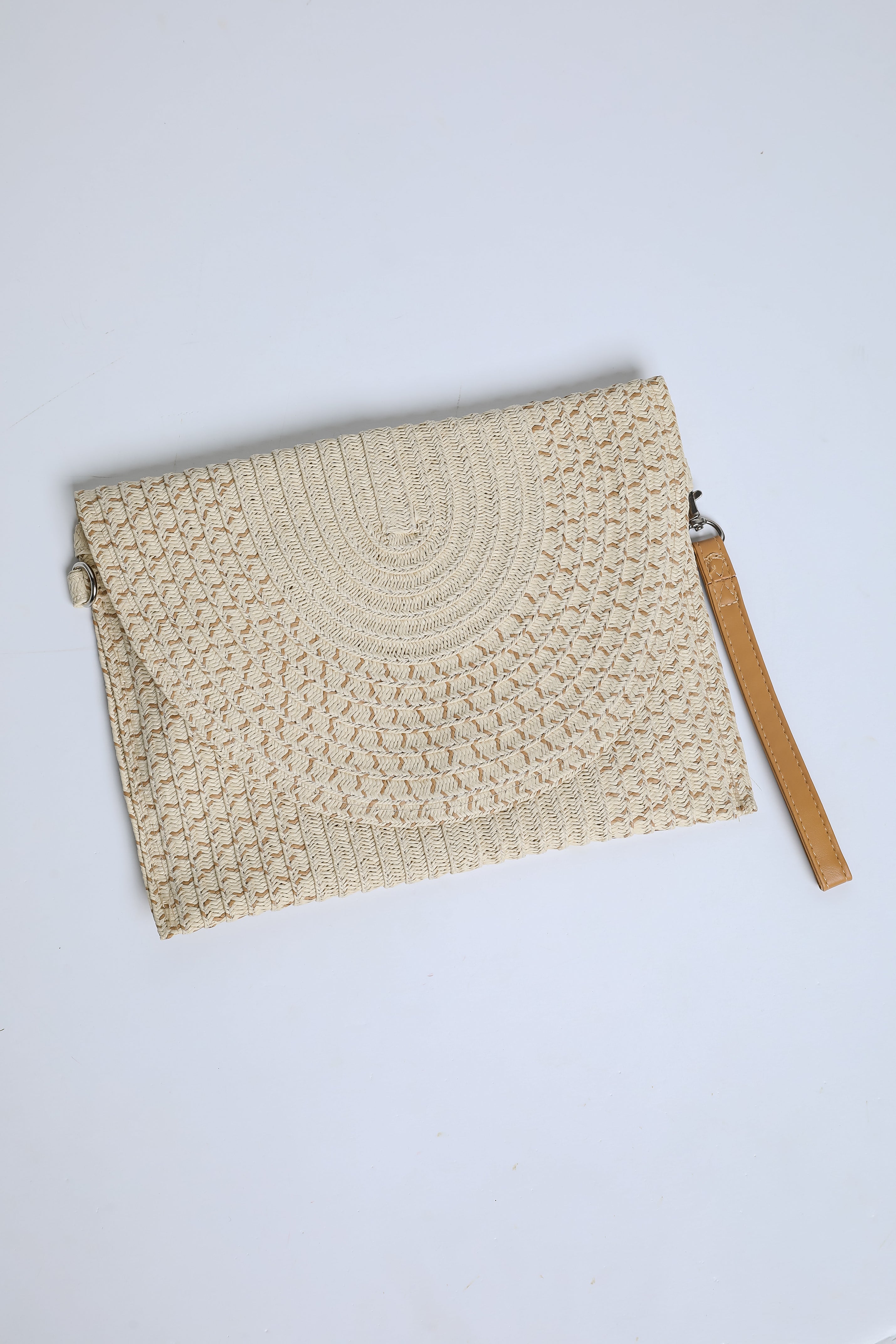 Changing Tides Tan Straw Clutch