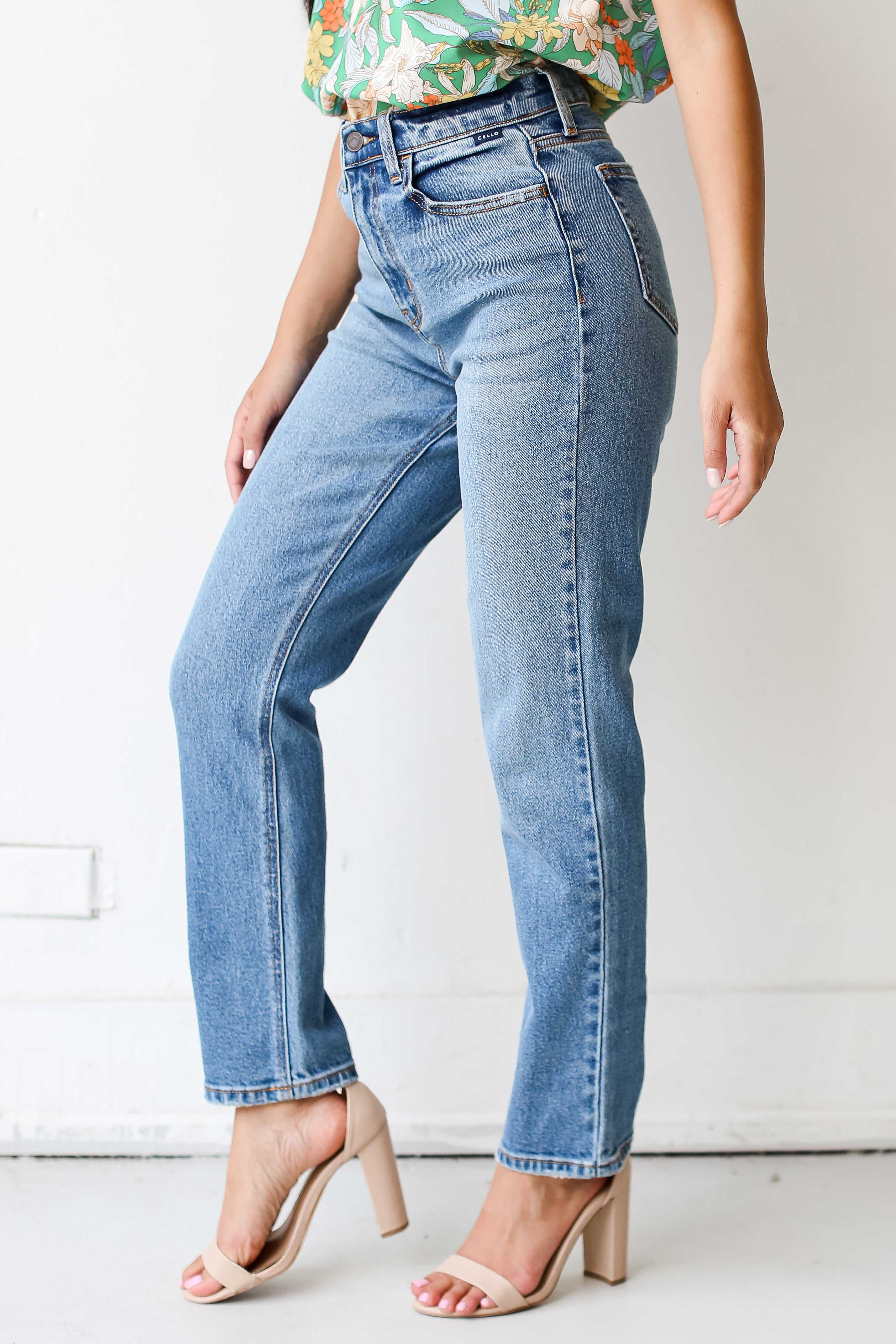 medium wash Straight Leg Jeans side view
