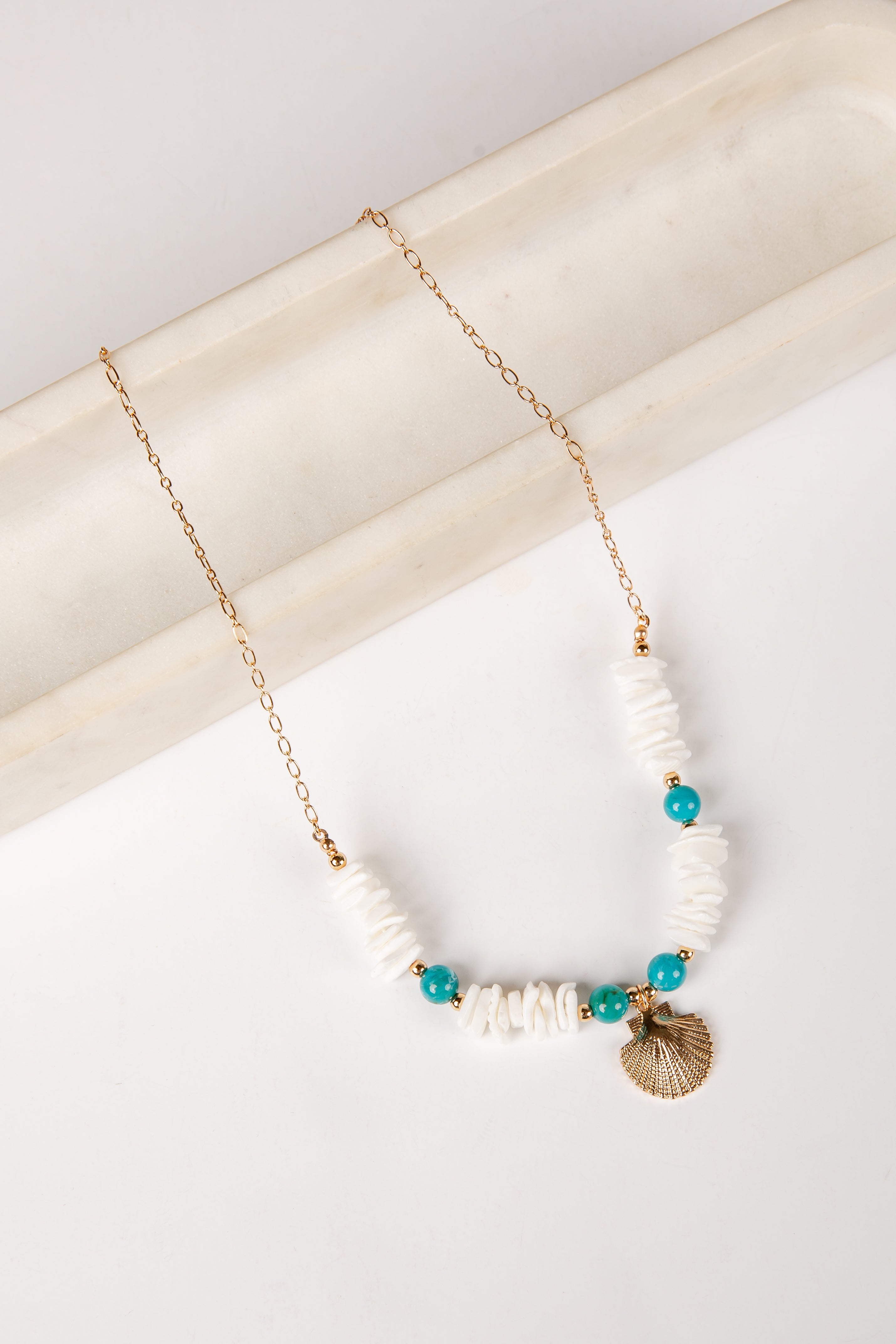 white dress turquoise jewelry Beaded Shell Necklace | Trendy Women's Black Shoes Color Shoes These rare White Buffalo DROP_OCT26-RESTOCK Colour:Climbing Ivy