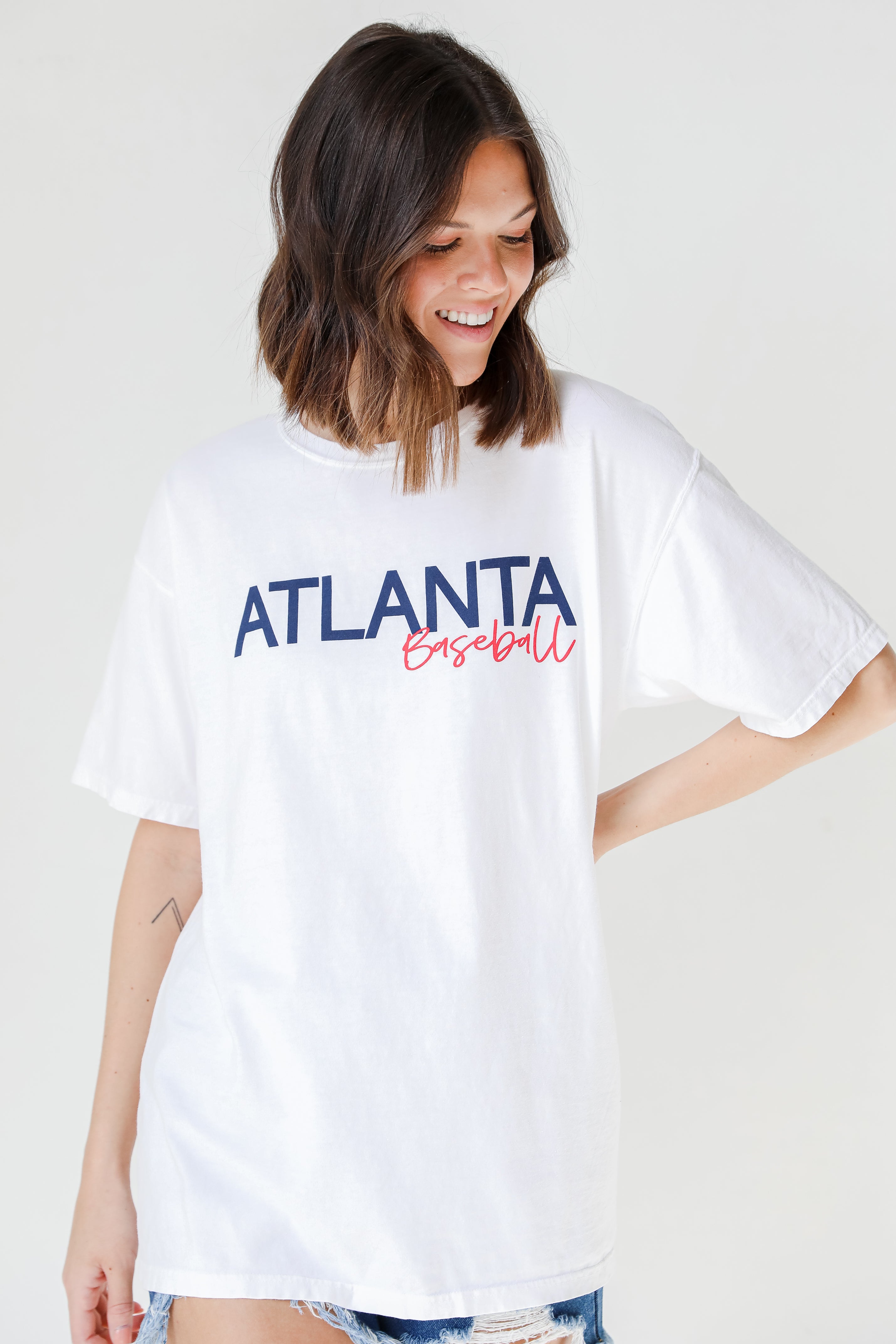 Atlanta Baseball Oversized Tee on model