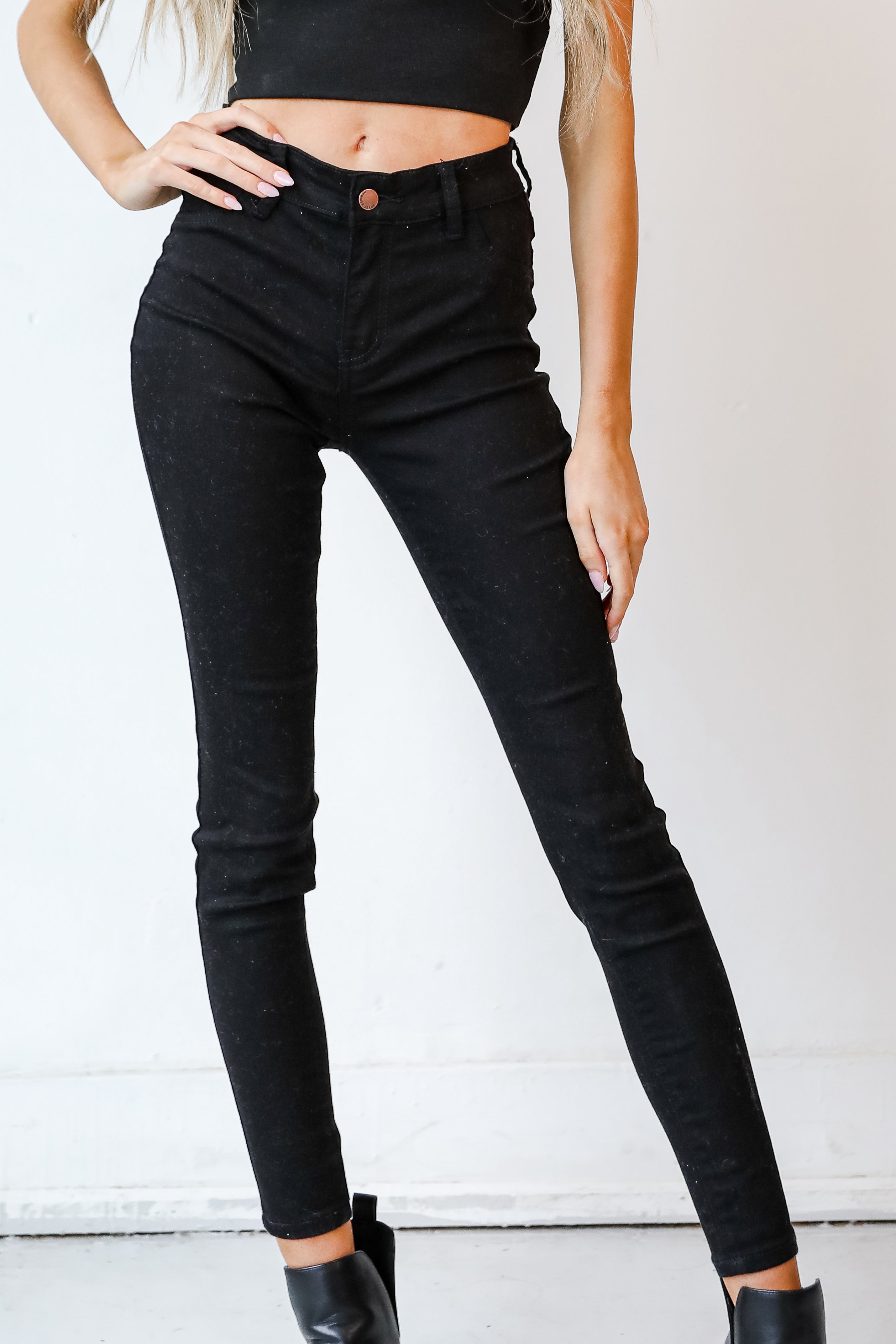 Black Skinny Jeans