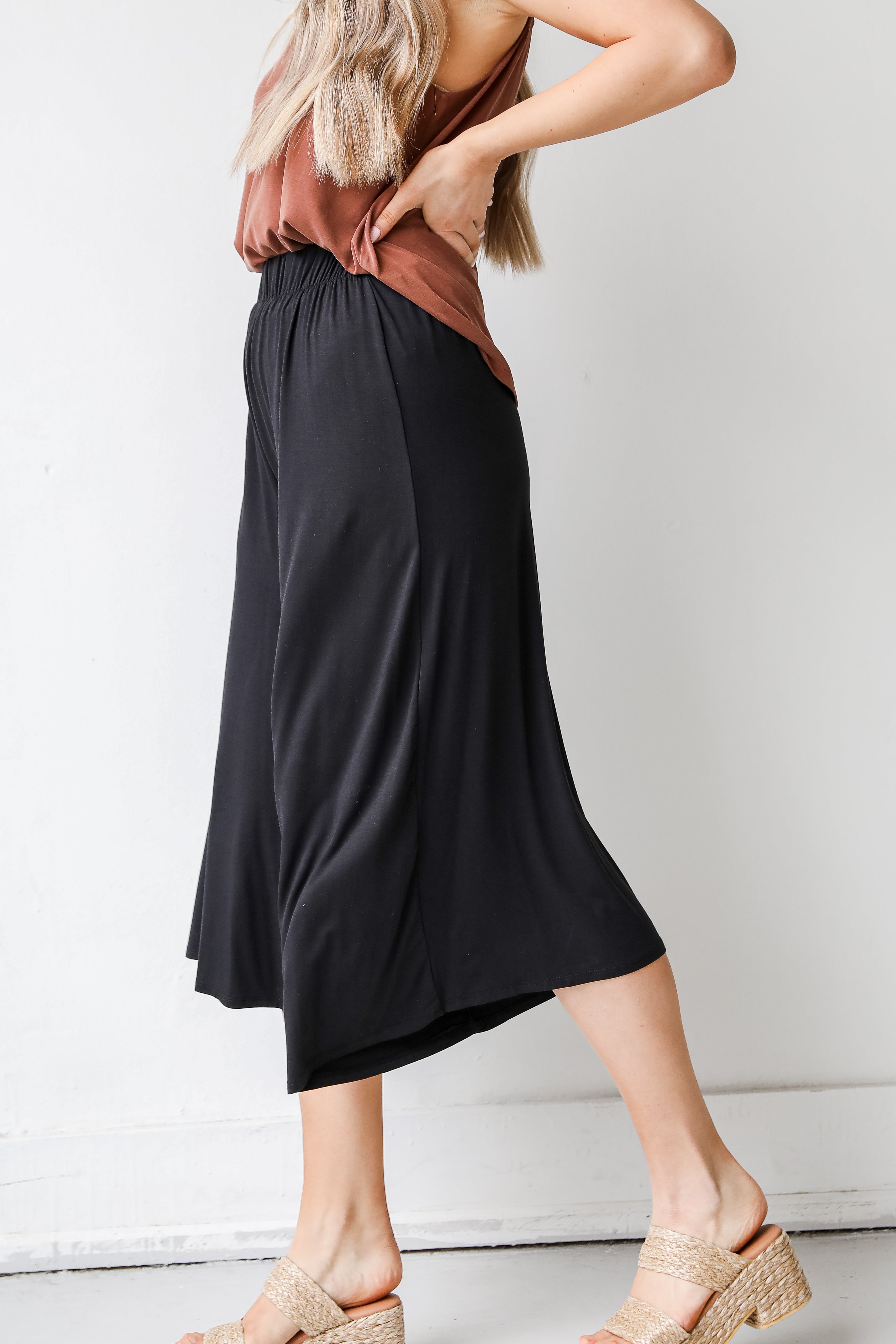 Culotte Pants side view