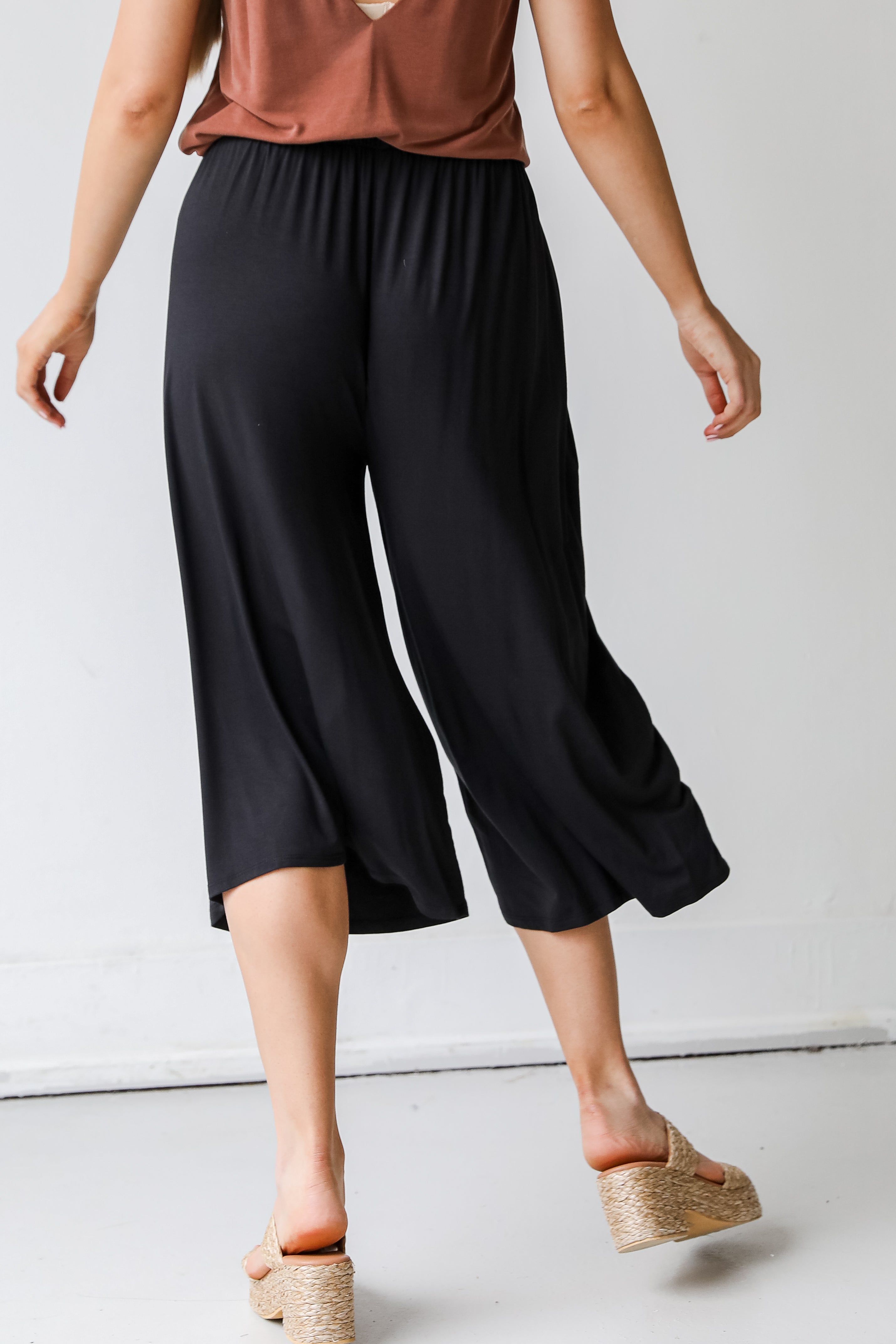 Culotte Pants back view