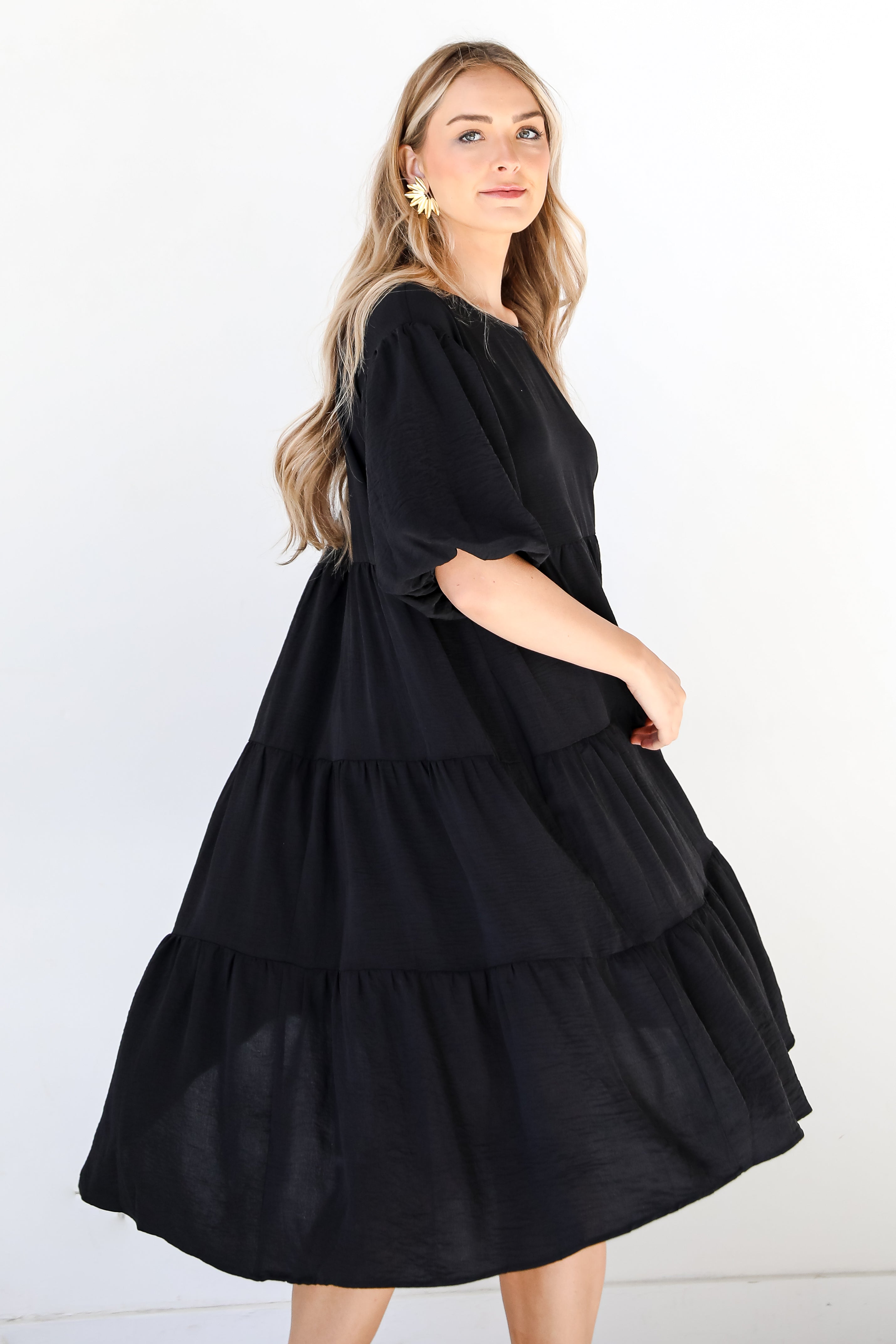Tiered Midi Dress on dress up model