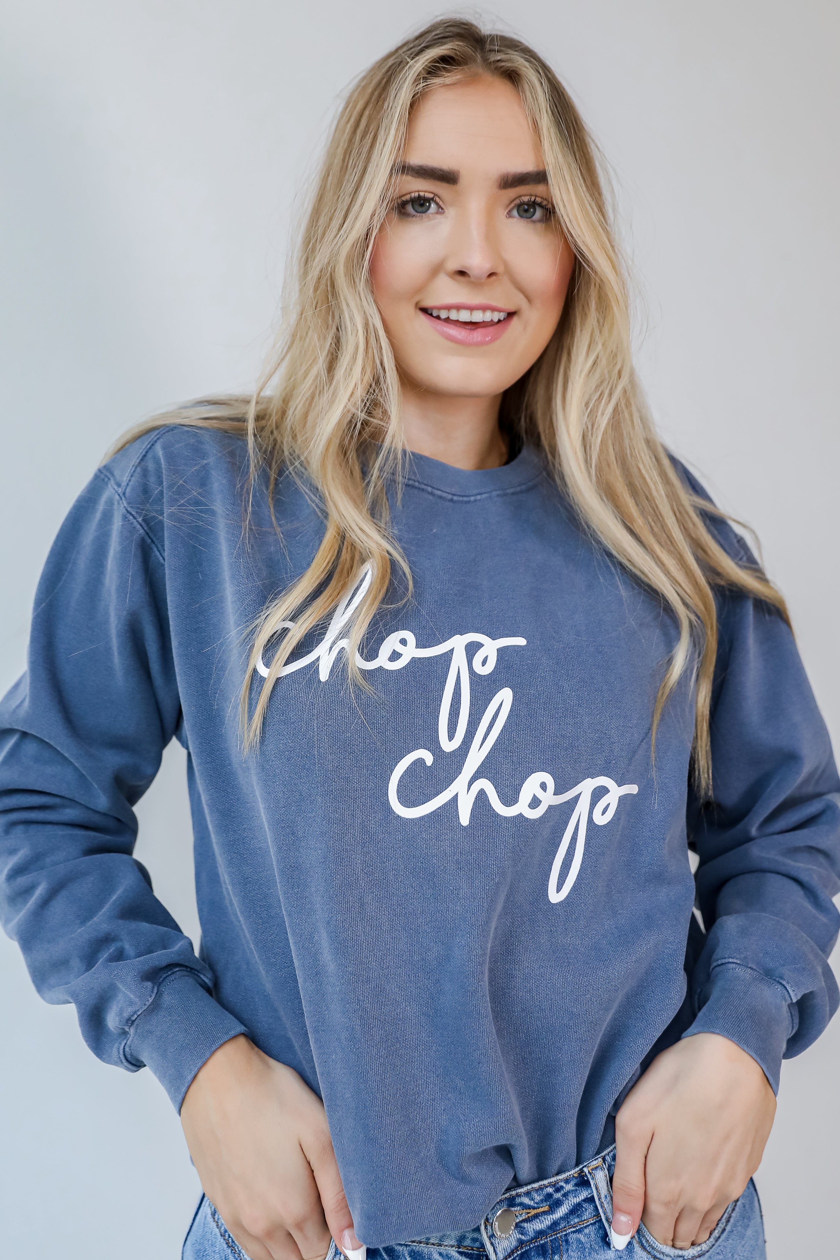 Chop Chop Script Pullover in navy