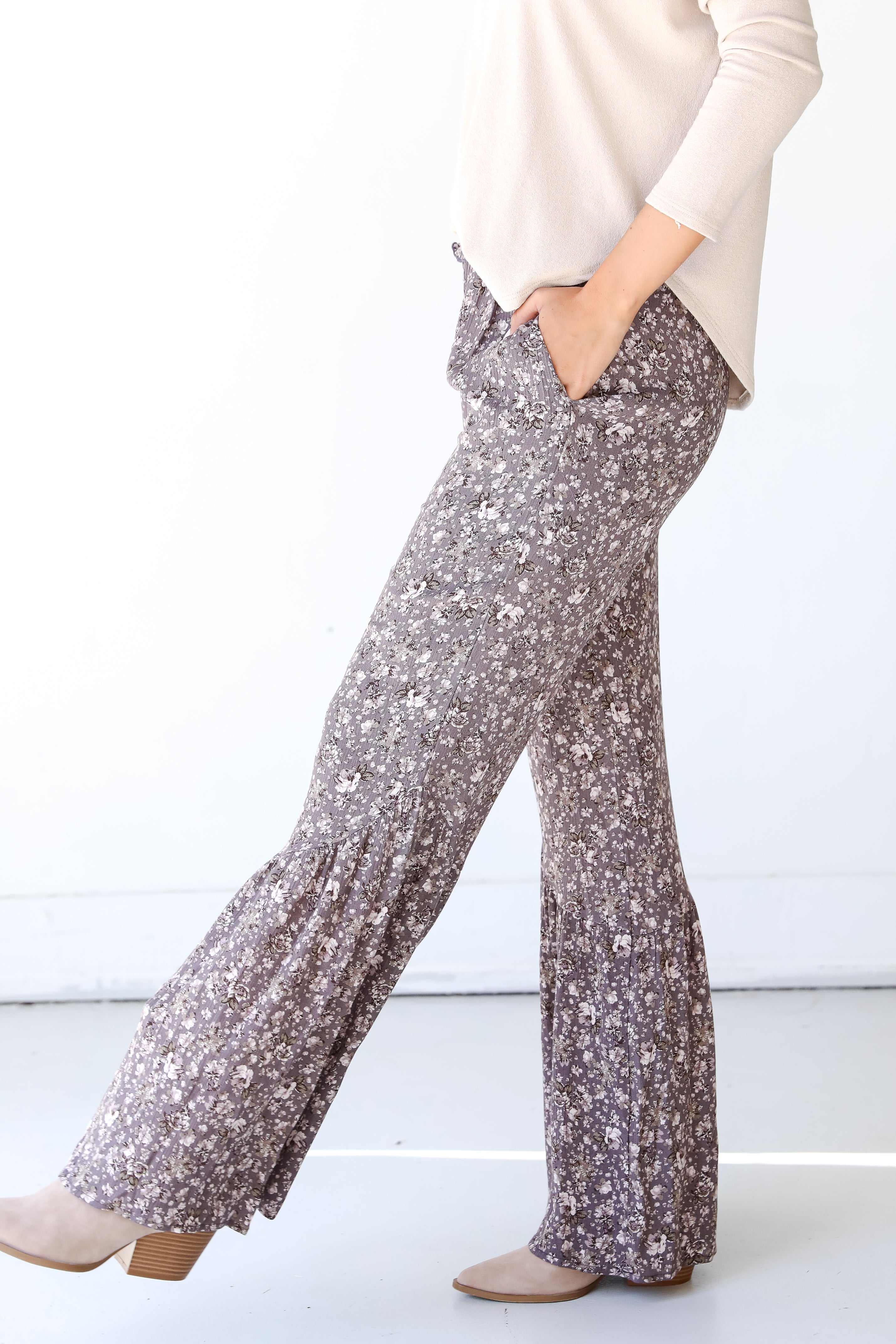 Floral Wide Leg Pants side view