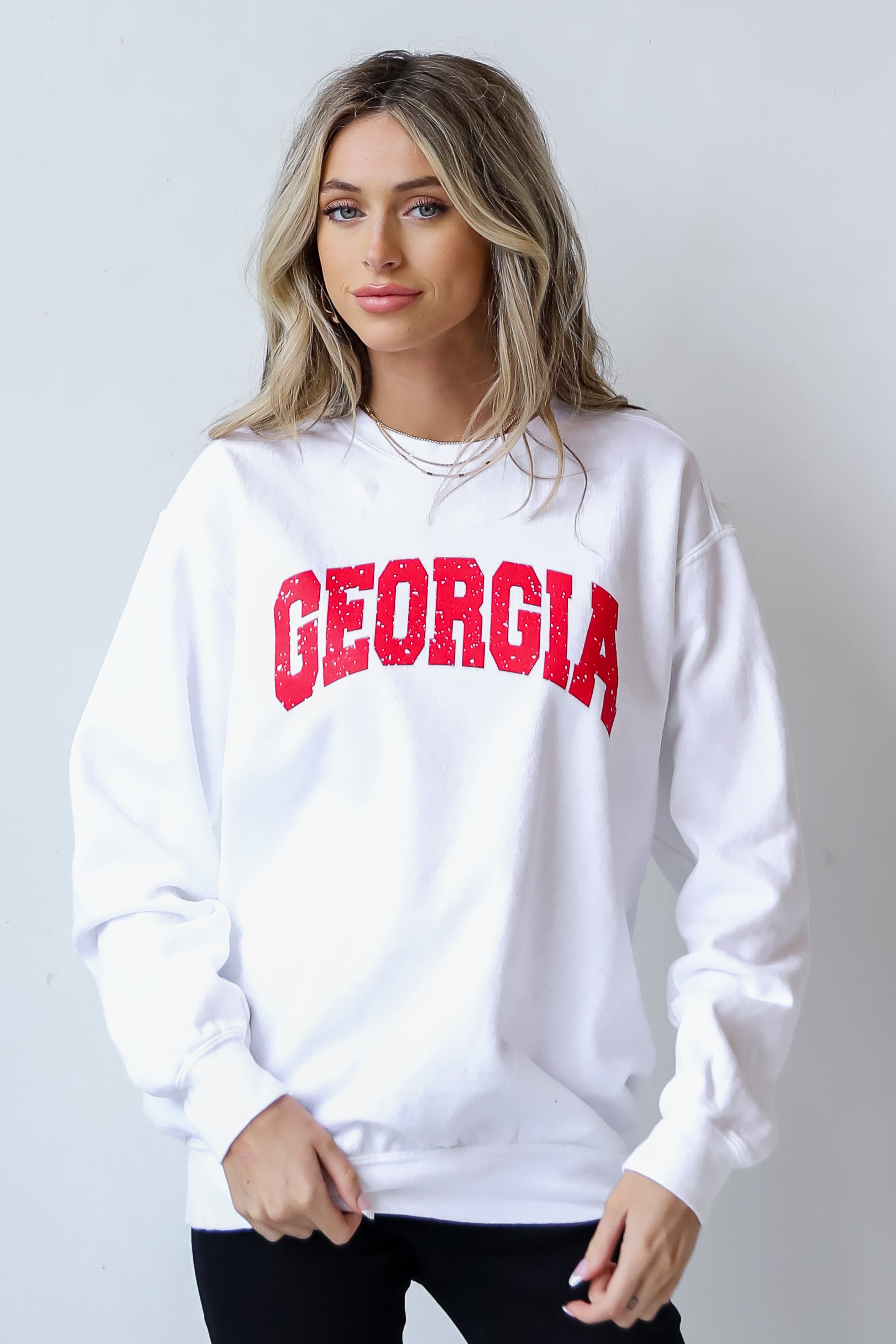 White Georgia Pullover. Georgia Graphic Sweatshirt. Uga Game Day Outfit.