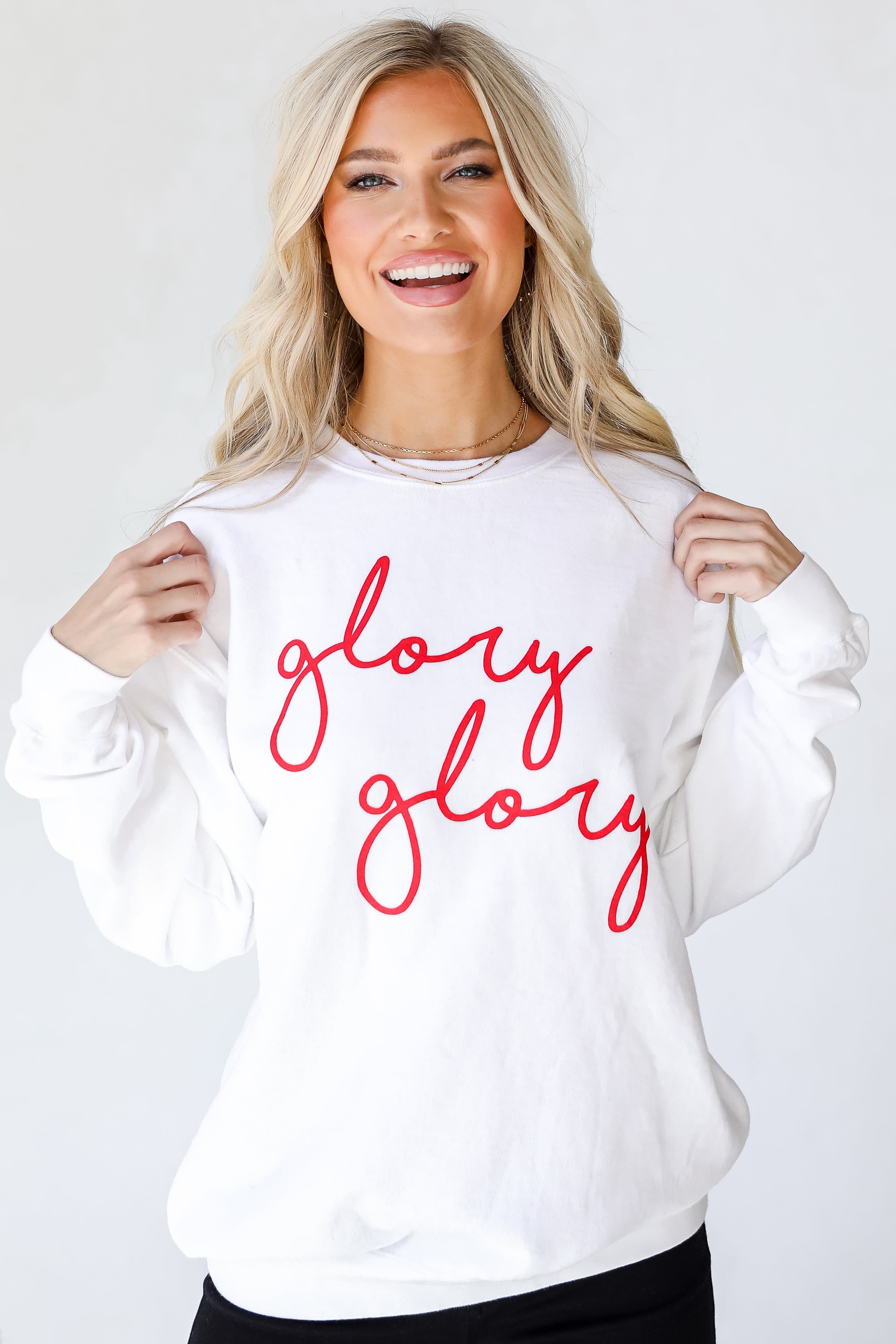 White Glory Glory Script Pullover. Braves Game Day Outfit. Braves Graphic Sweatshirt.