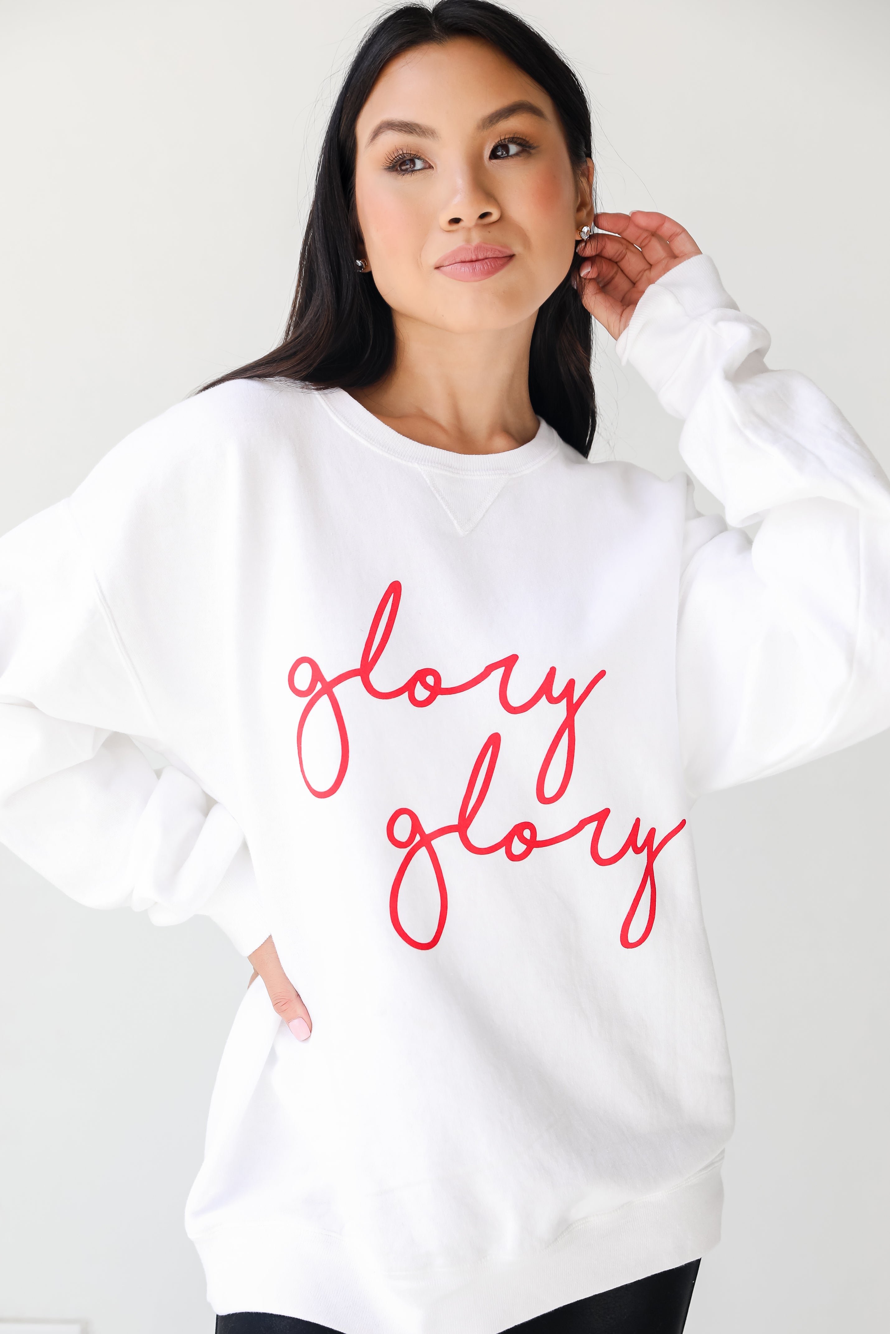 White Glory Glory Script Pullover. Graphic Sweatshirt. Braves Game Day Sweatshirt. Game Day Outfit