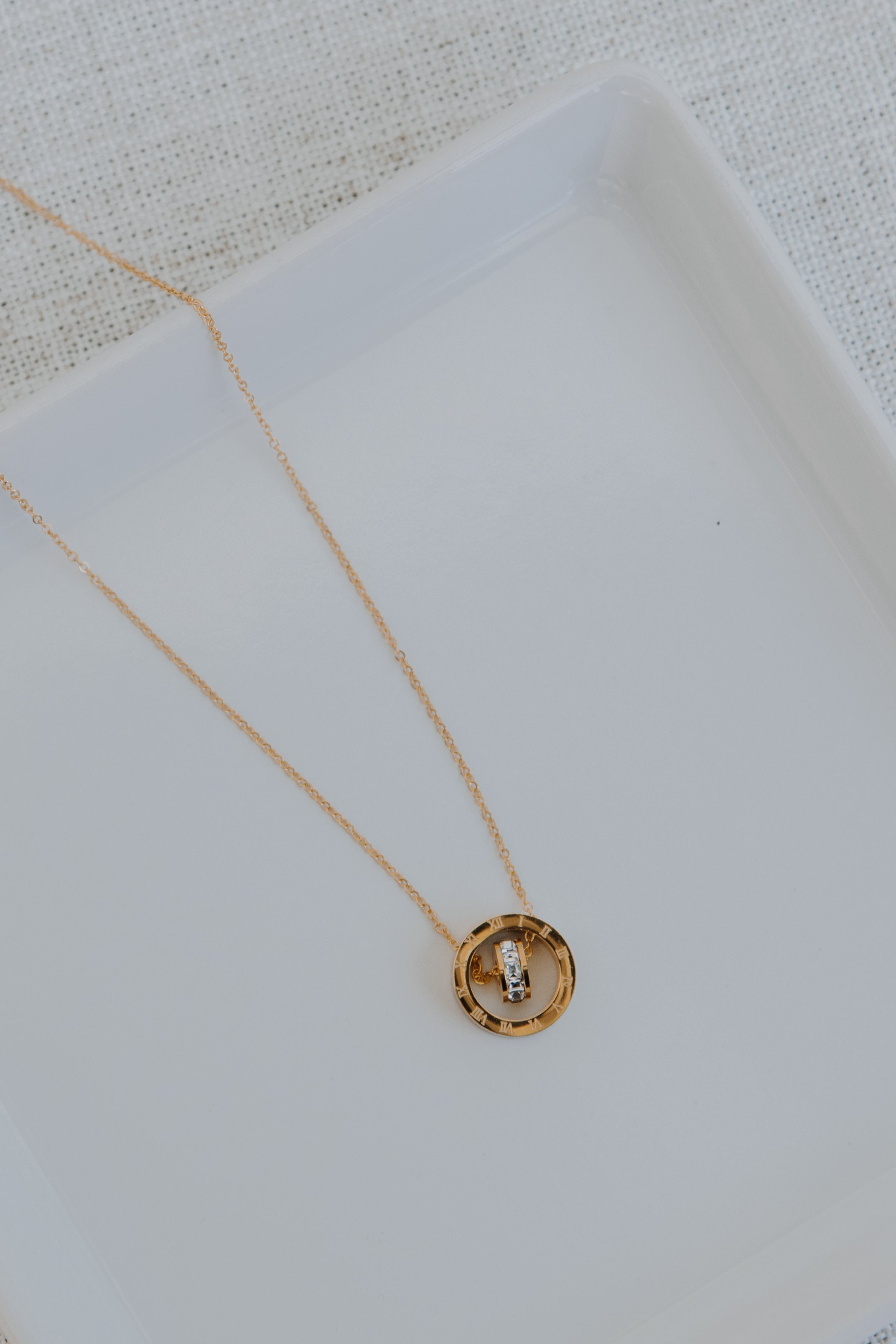 Gold Necklace from dress up