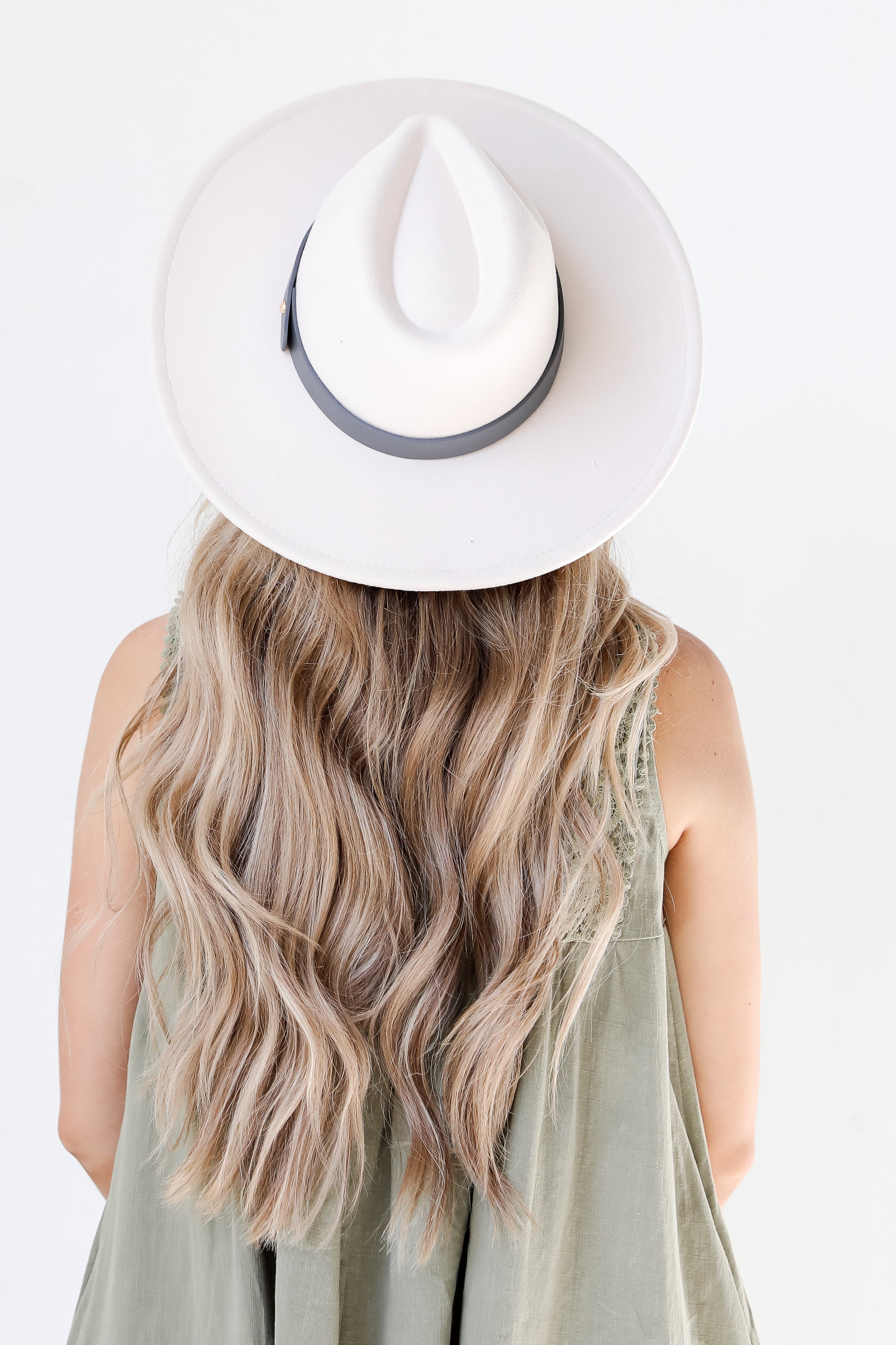 white Wide Brim Banded Felt Hat