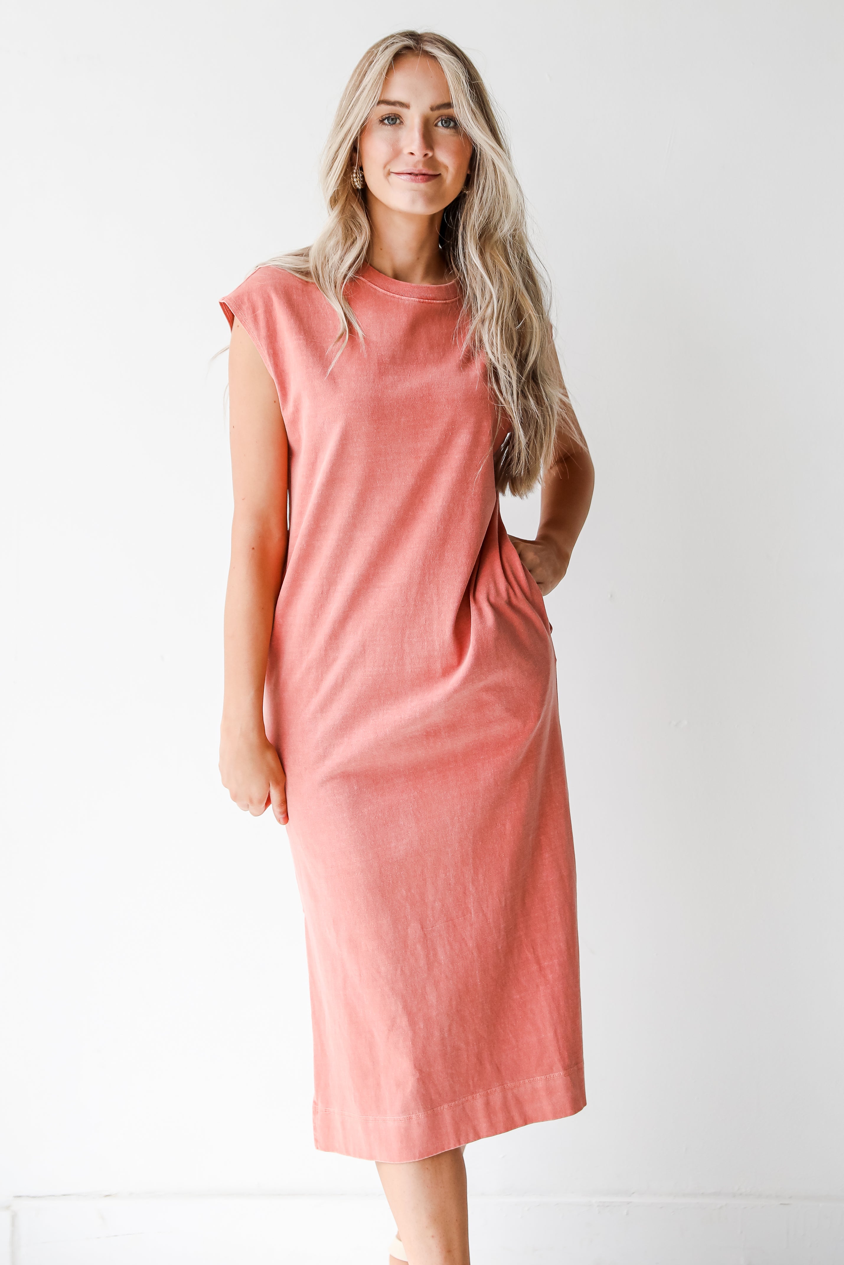 Midi Dress in coral