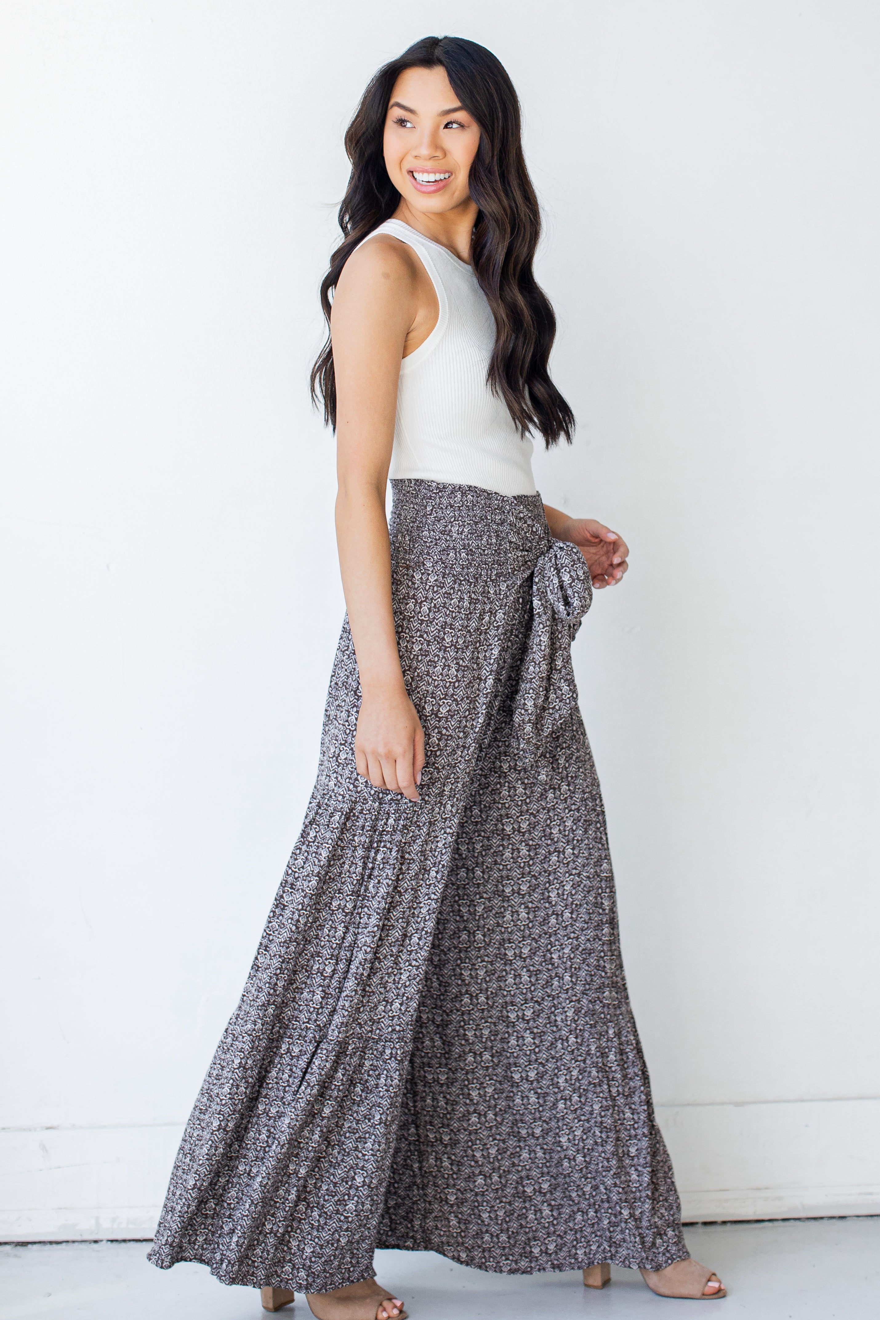 Wide Leg Pants side view