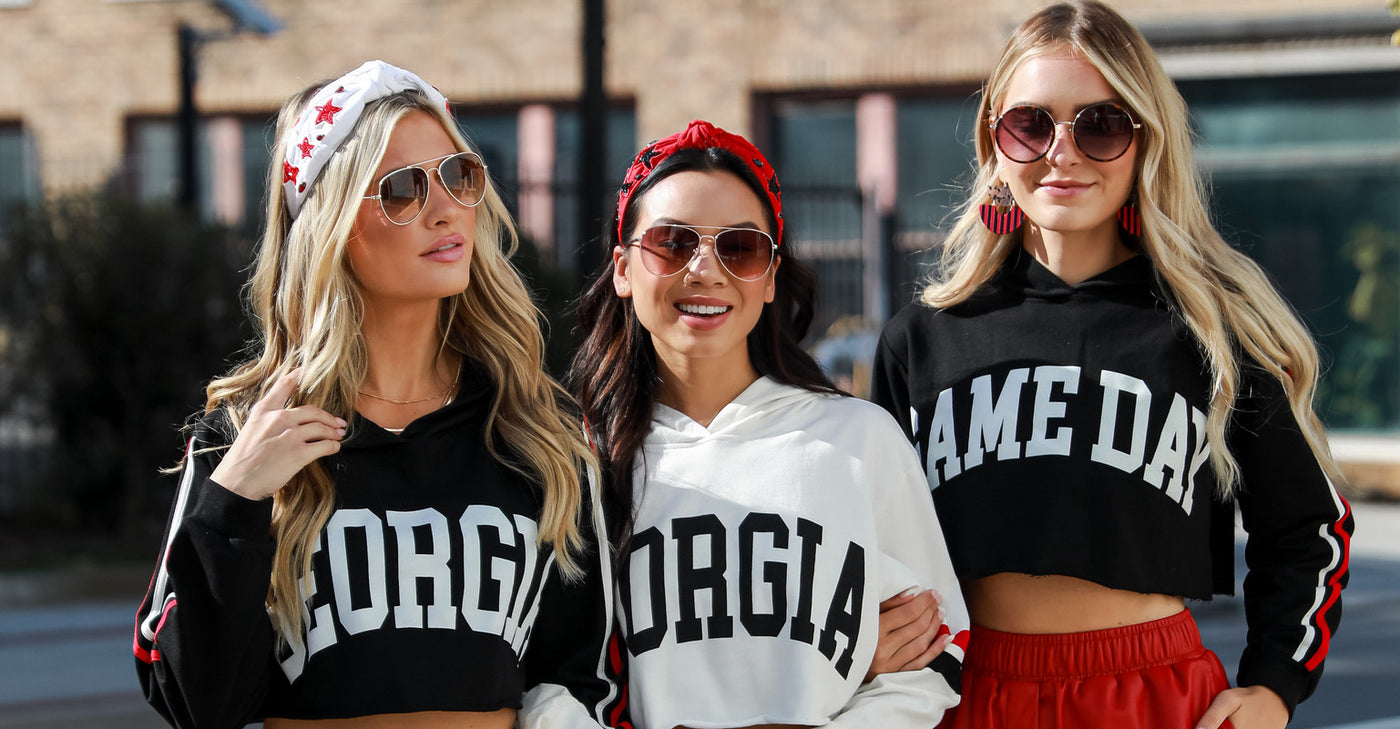 models wearing cute game day outfits