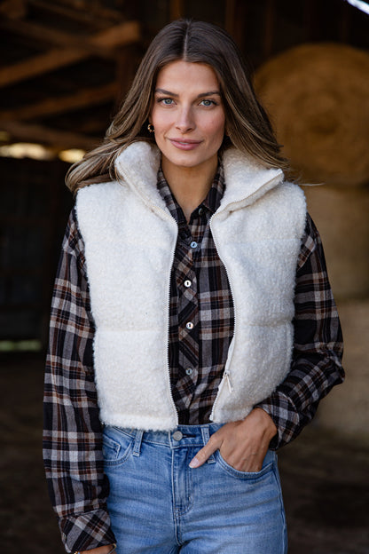 By The Campfire Cream Teddy Puffer Vest
