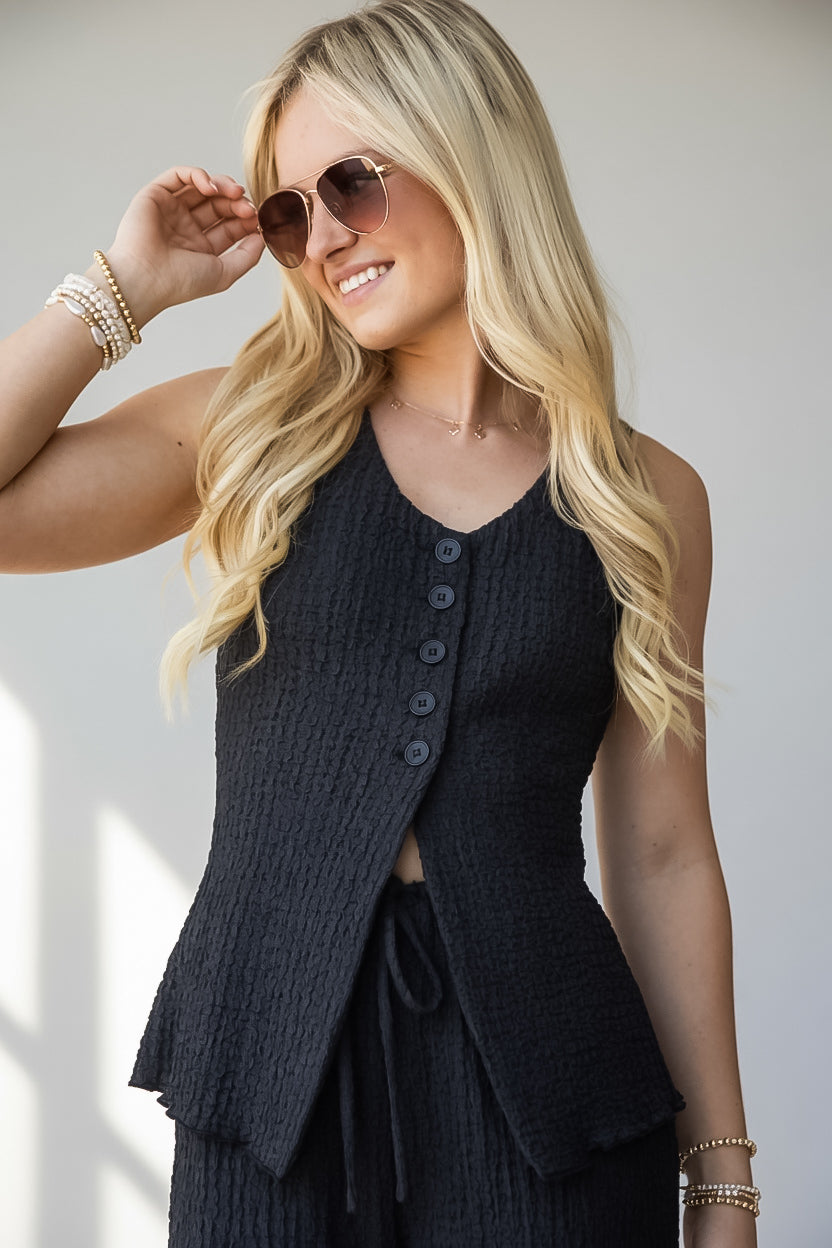 dress tank tops How to Style a Top: 11 Outfit Ideas Our 100% Organic Cotton Sleeveless Boat Neck Top is a more refined cousin of a basic tank top Shop the Expensive-Looking Tank-Top-Dress Trend