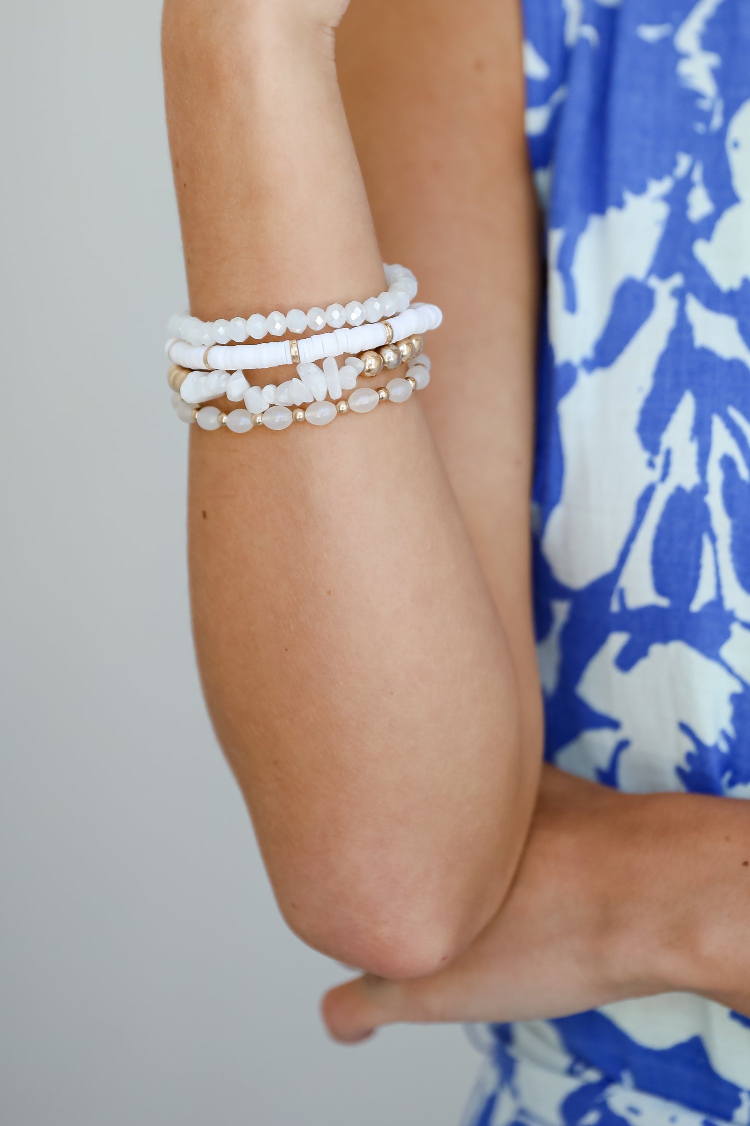 white Beaded Bracelet Set