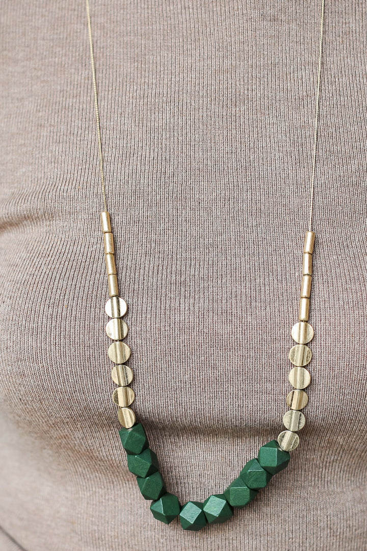 green beaded necklaces for women