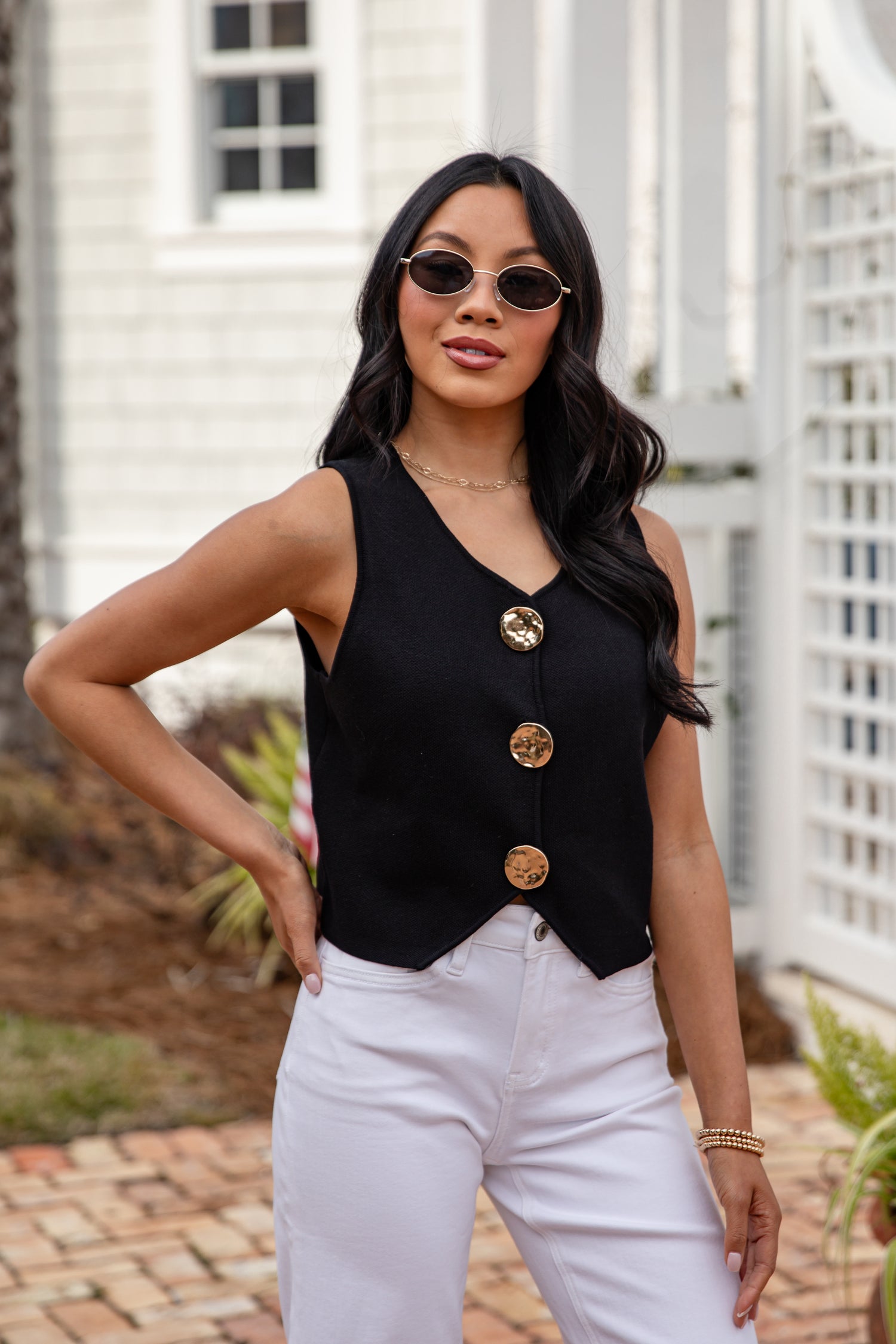 Golden Detail Buttoned Knit Vest | Trendy Women's Tops Golden Detail Buttoned Knit Vest | Trendy Women's Tops