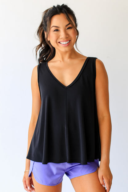 black basic v-neck Tank