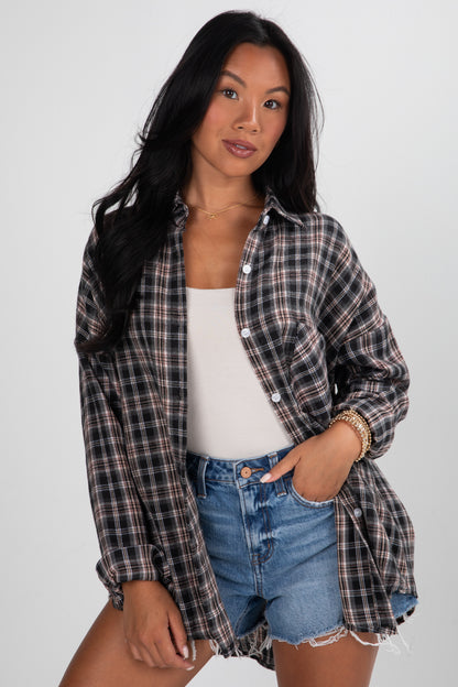 FINAL SALE - Trendsetting Aspect Plaid Flannel
