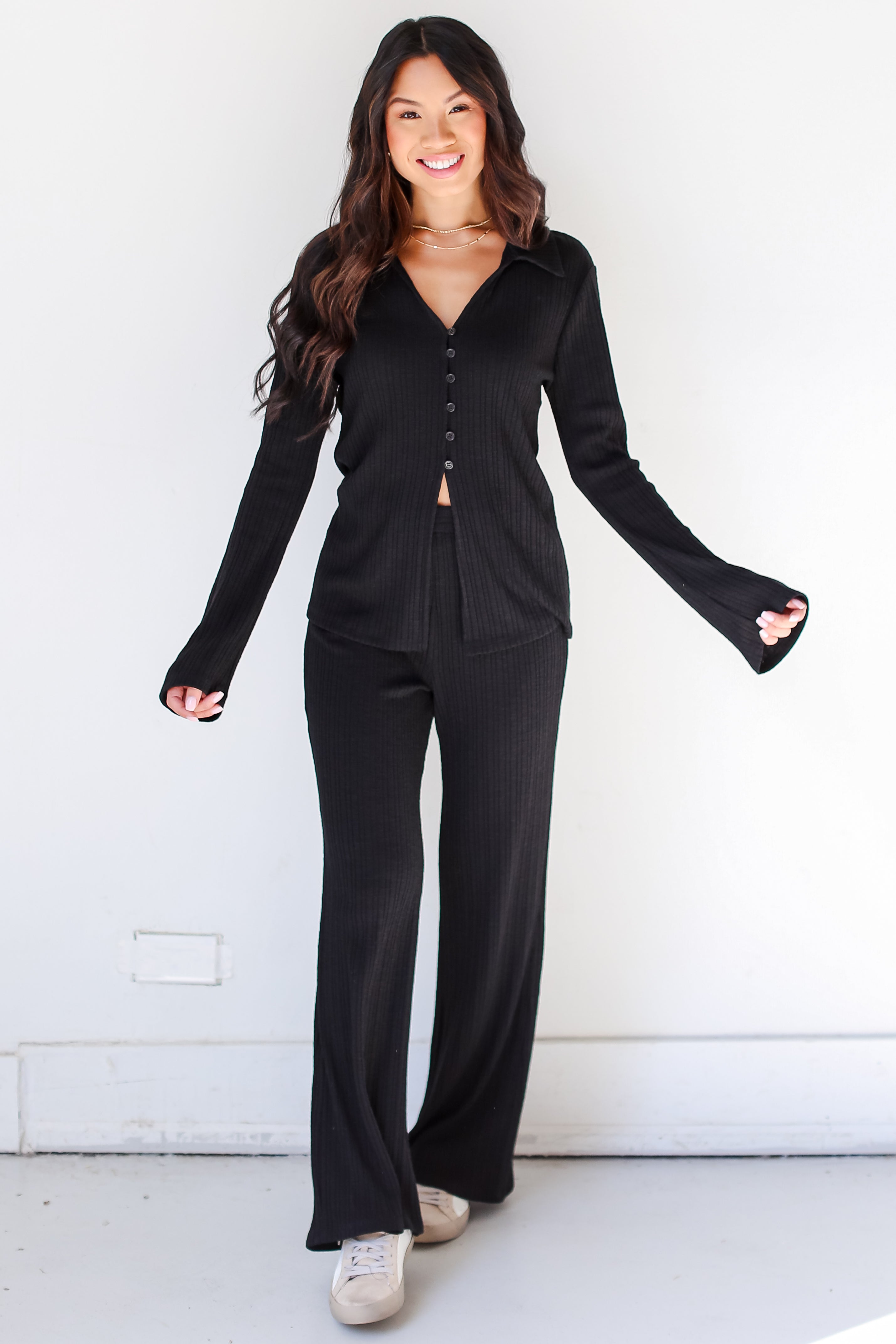 black Ribbed Knit Pants on dress up model