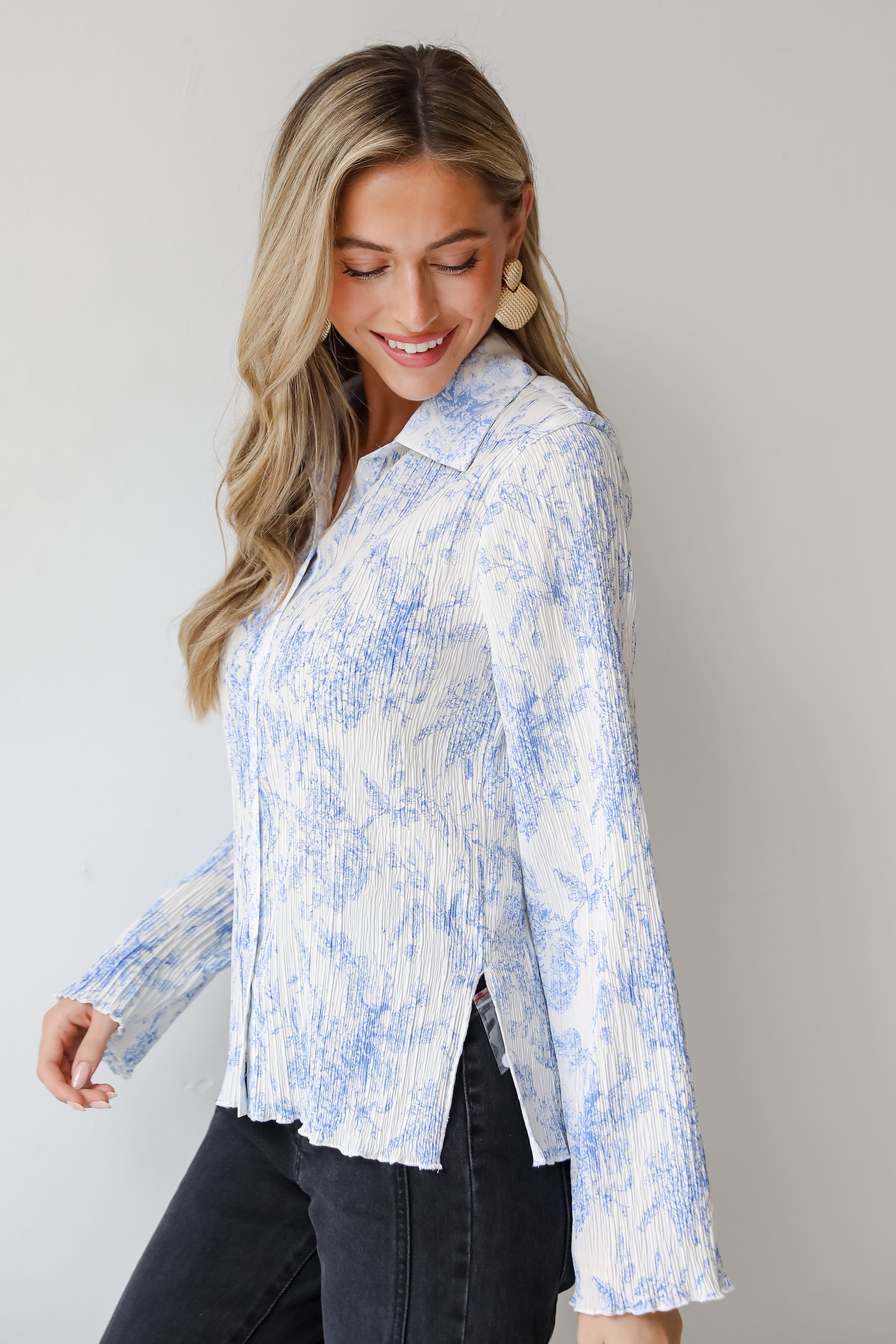 Modern Devotion Blue Floral Plisse Button-Up Blouse