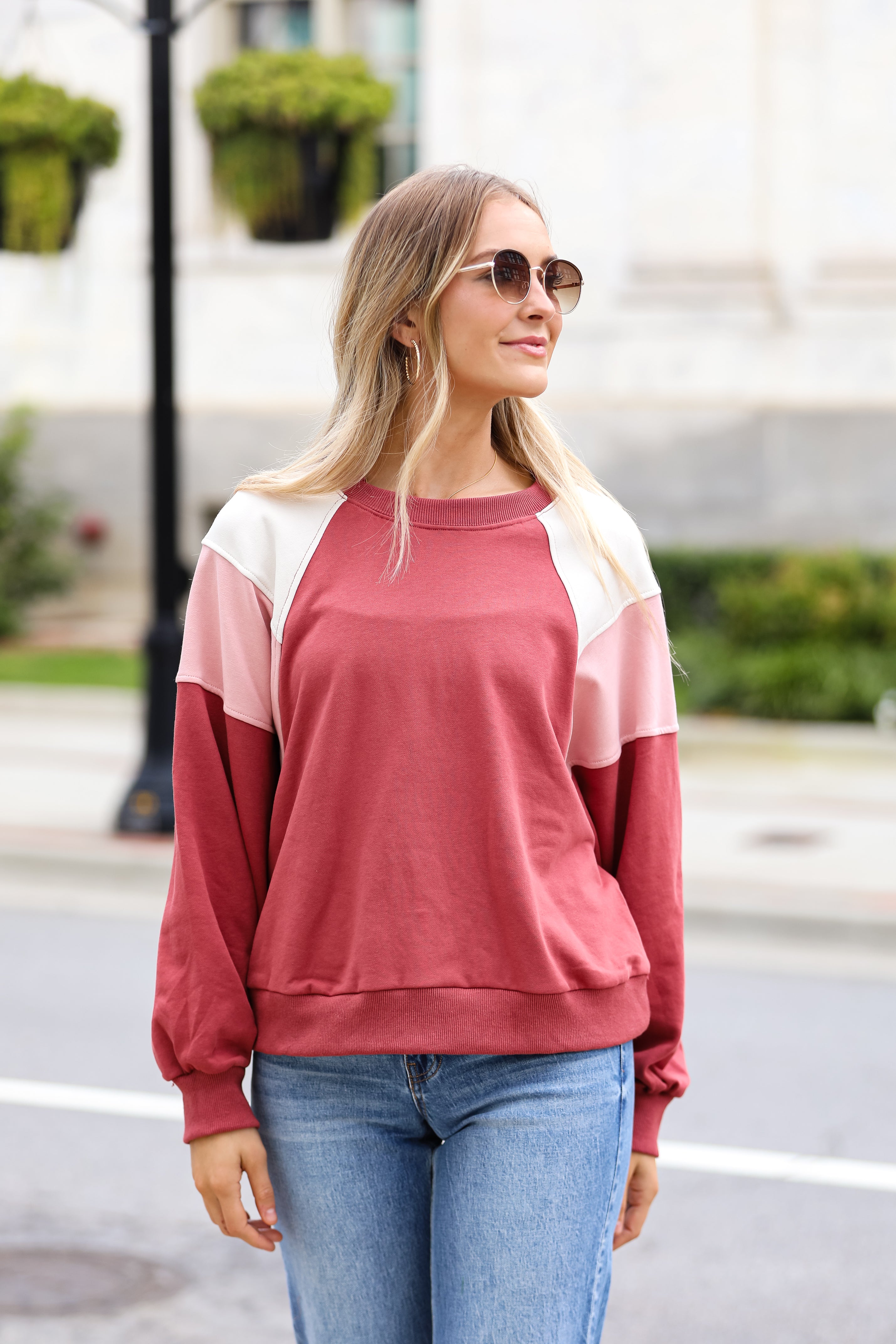 Seasonal Classic Color Block Pullover