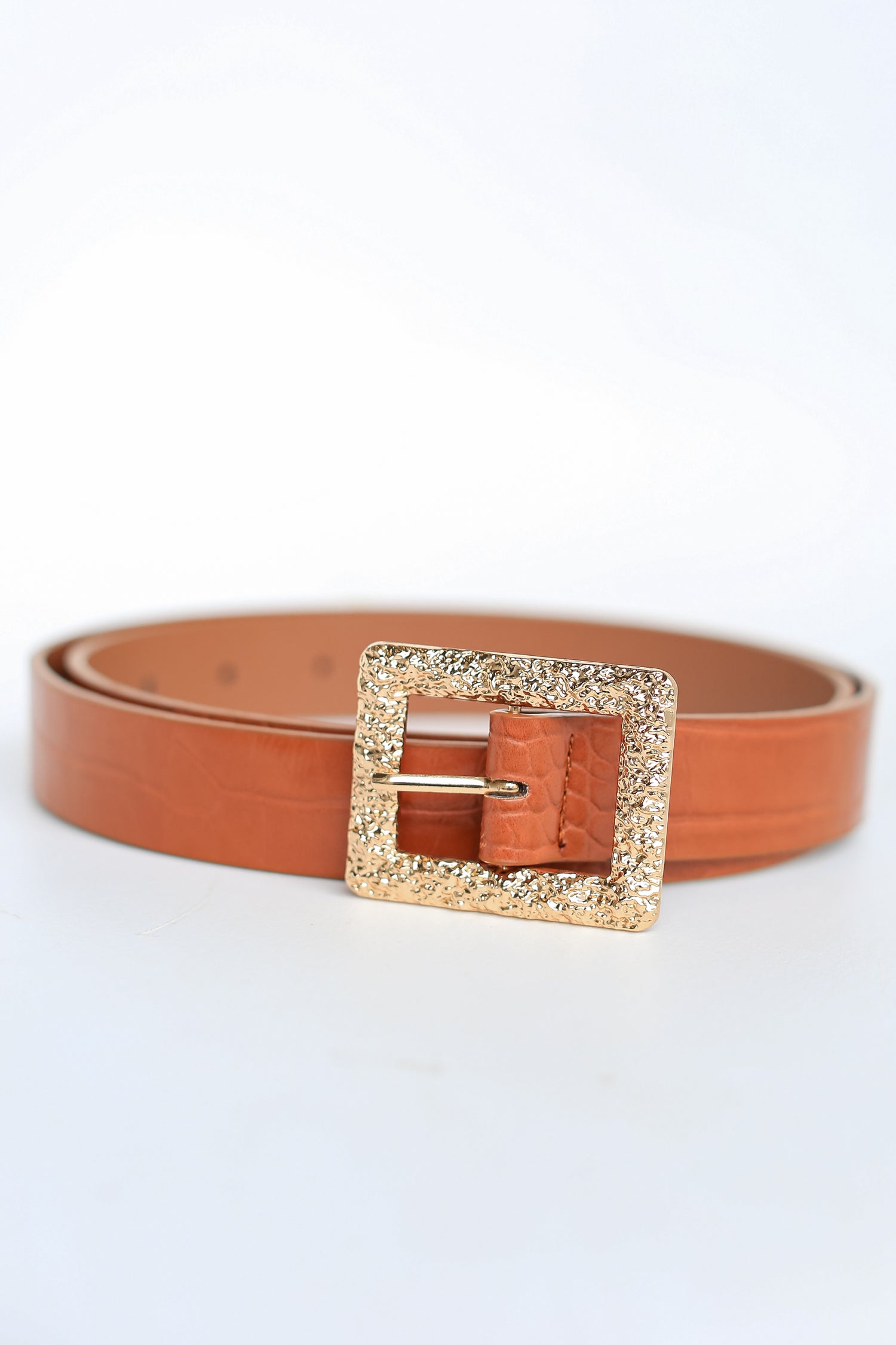 cognac Belt flat lay