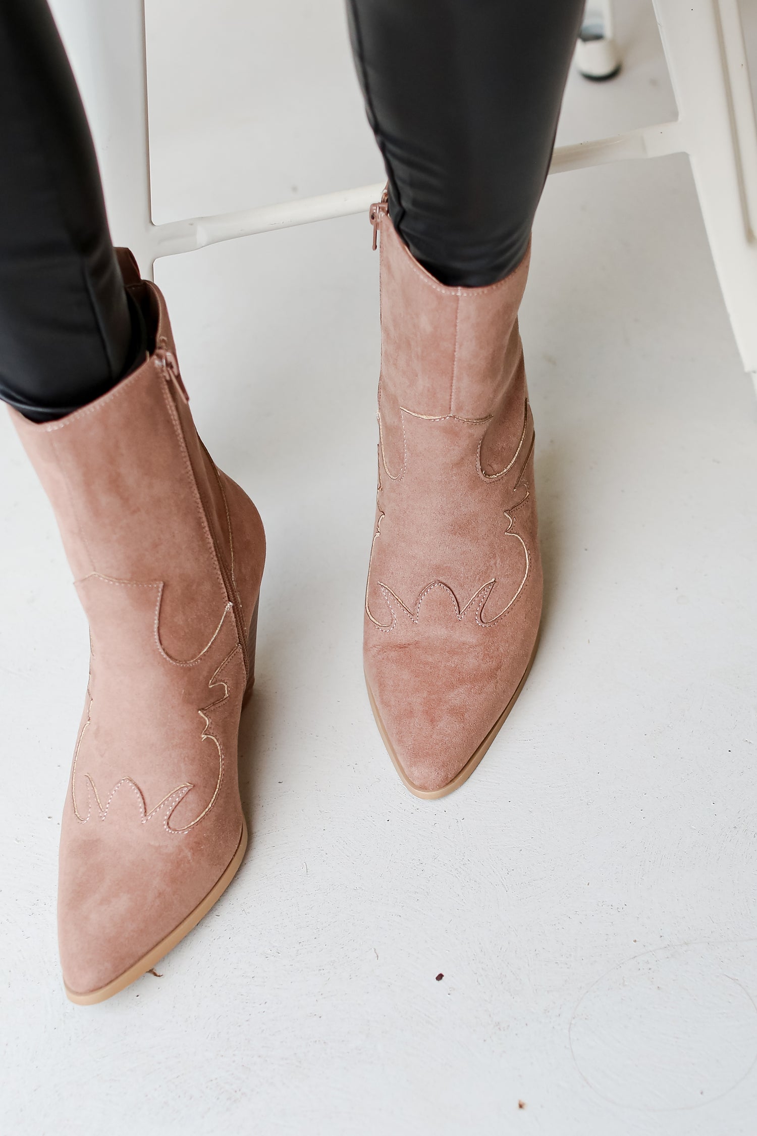 trendy Brown Western Booties