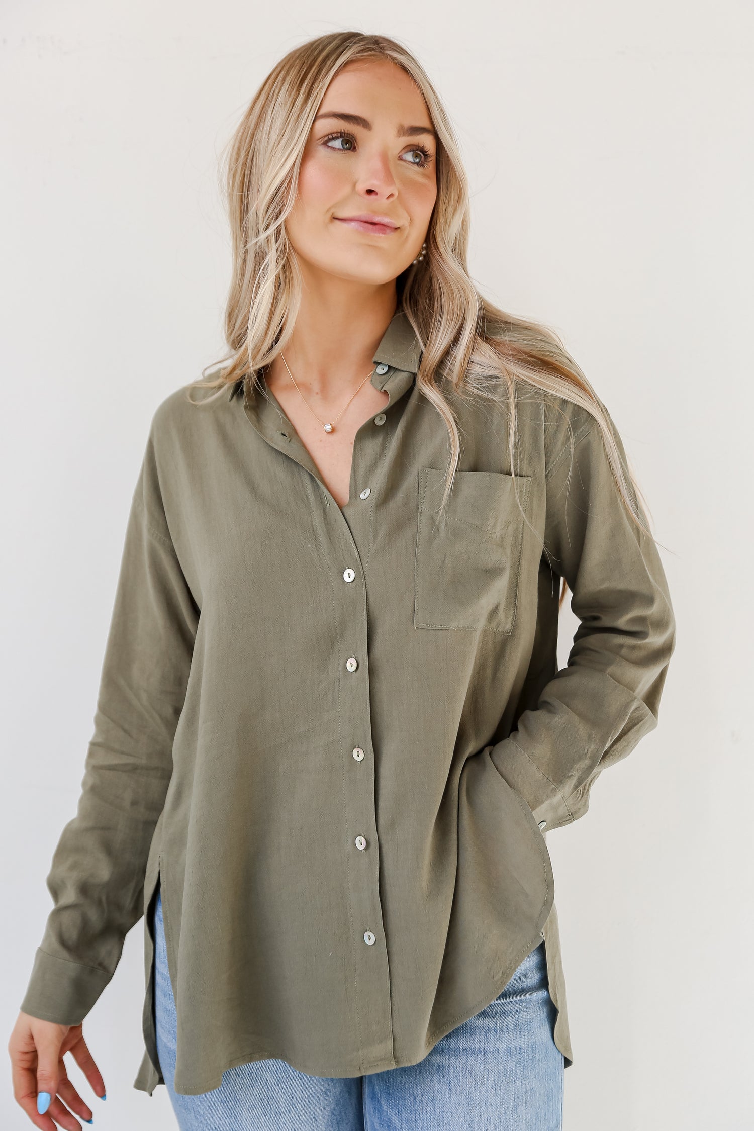 lightweight Linen Button-Up Blouse for spring