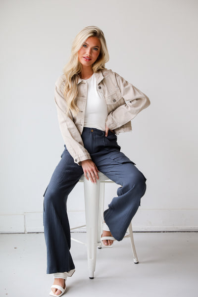 Trendsetting Impact Charcoal Linen Cargo Pants. High waisted cargo pants for spring. casual pants for women. wide leg pants. boutique