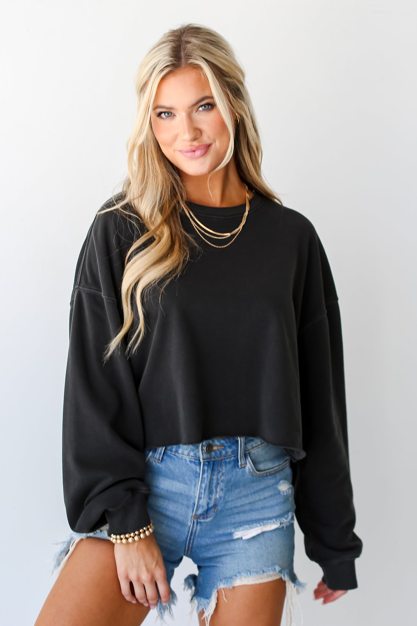 black Cropped Pullover front view